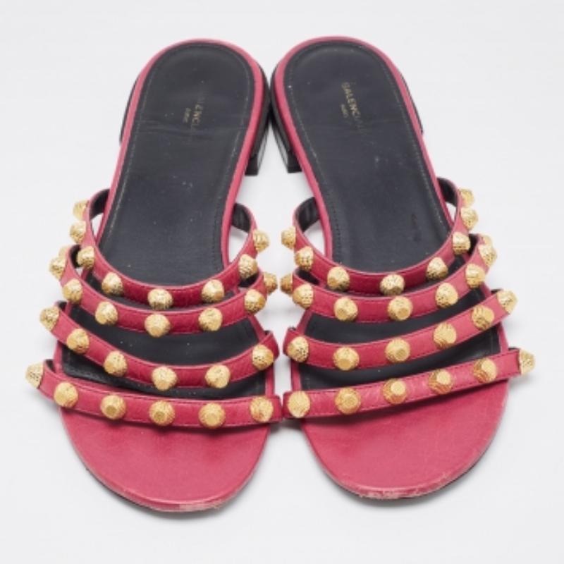 Marron Balenciaga - Chaussures plates Arena en cuir rose - Taille 38,5 en vente