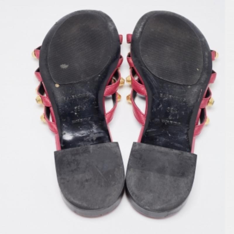 Balenciaga - Chaussures plates Arena en cuir rose - Taille 38,5 en vente 2