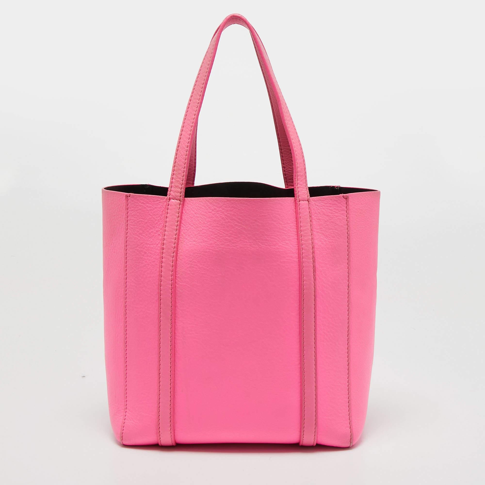 Women's Balenciaga Pink Leather XXS Everyday Tote