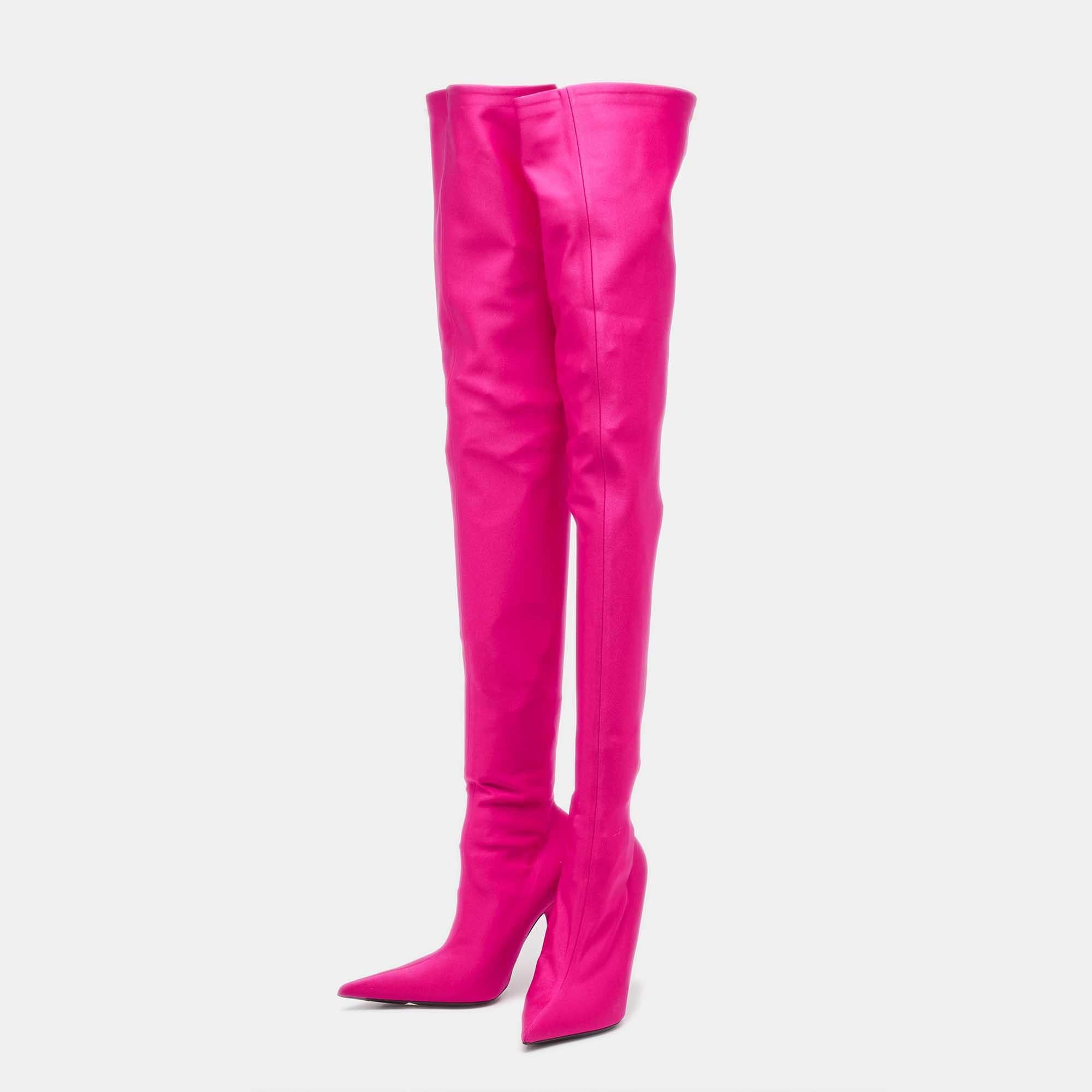 Balenciaga Pink Satin Knife Over The Knee Boots Size 37 In Excellent Condition For Sale In Dubai, Al Qouz 2