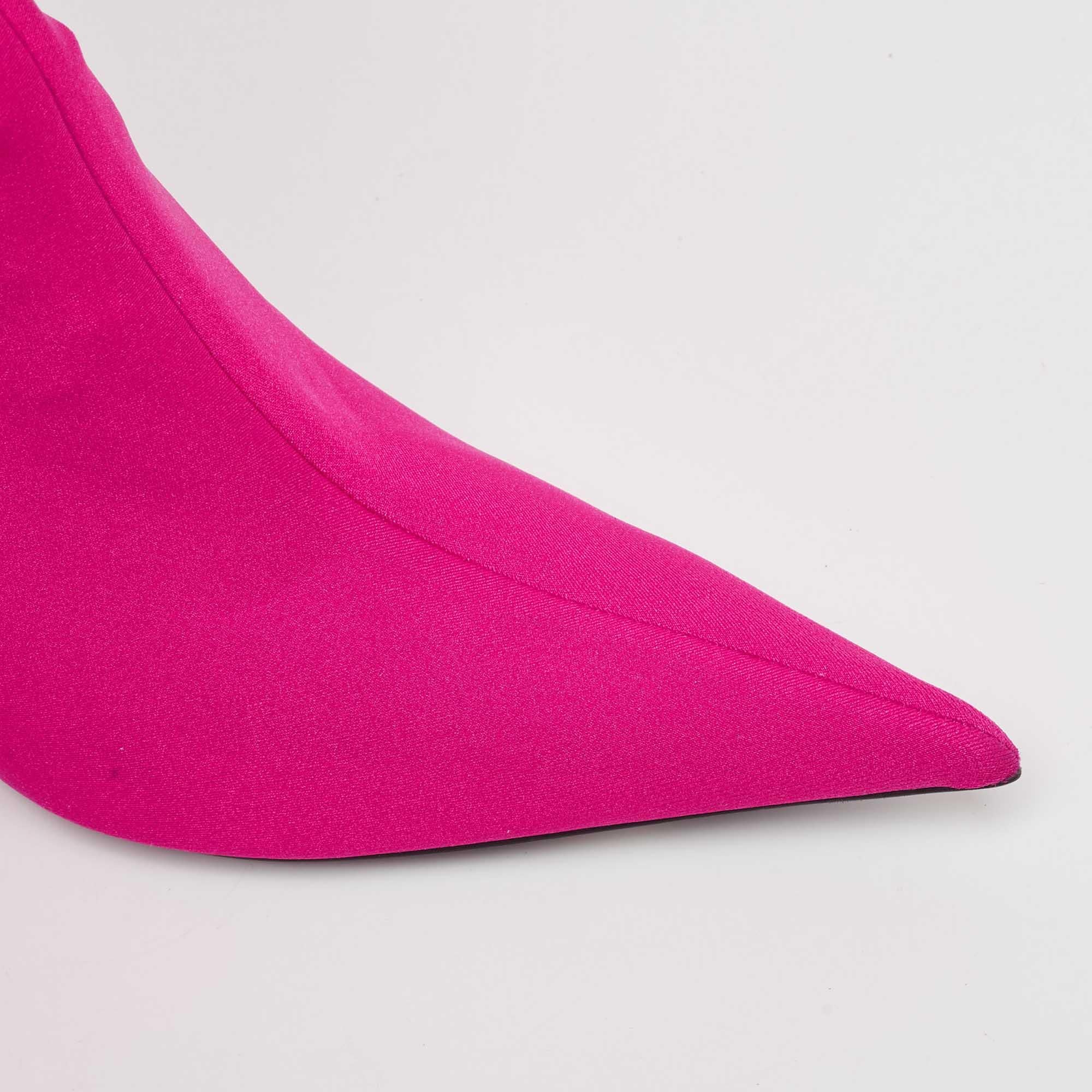 Balenciaga Overknee-Stiefel aus rosa Satin mit Messer Größe 37 im Angebot 1