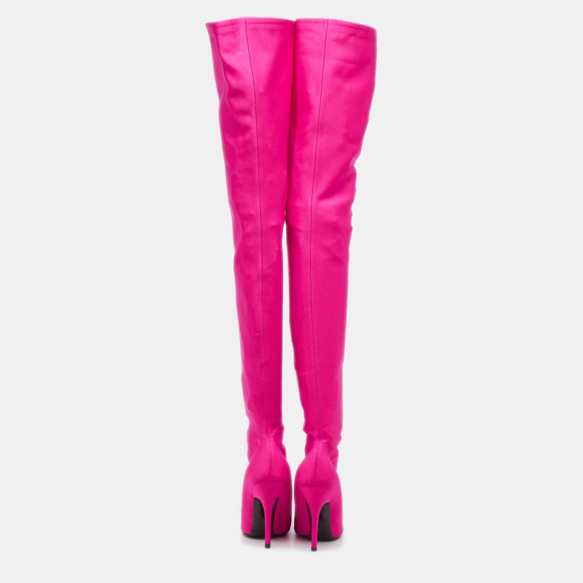 Balenciaga Overknee-Stiefel aus rosa Satin mit Messer Größe 37 im Angebot 3