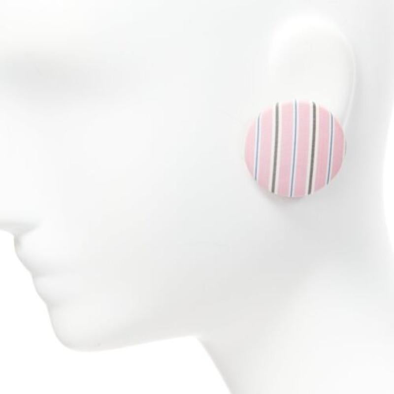 Orecchini con borchie in tessuto a righe rosa di Balenciaga Set 3 in vendita 1