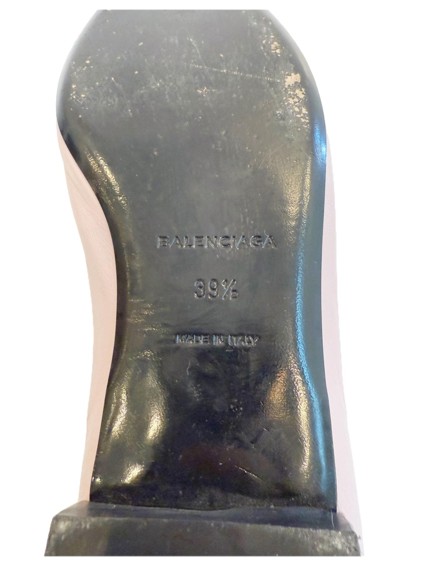 Balenciaga Puderrosa Lammfell Nieten-Absatz Ballett-Flats Größe 39.5 im Angebot 9