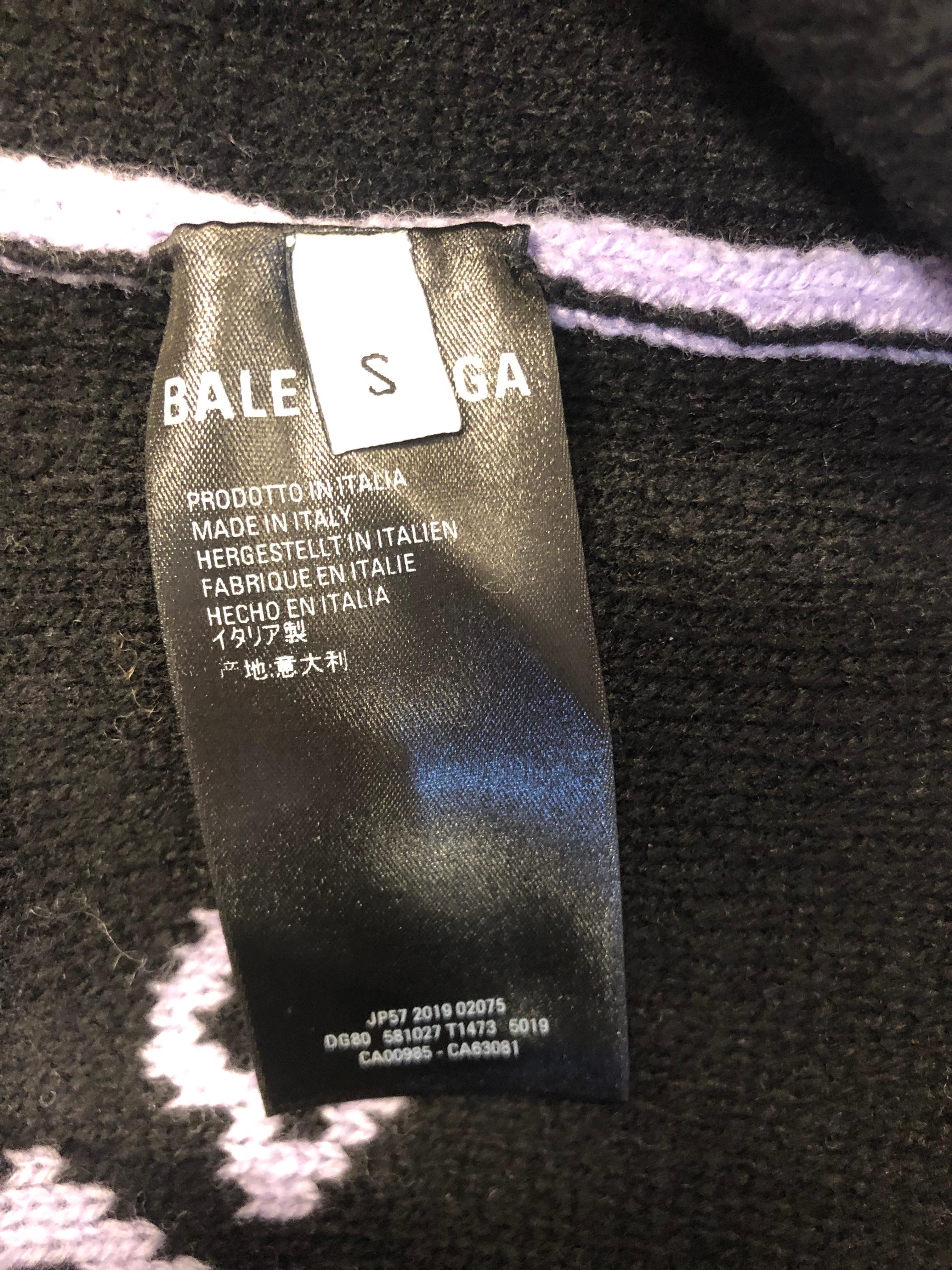 Balenciaga Printed All Over Logo Sweater Size Small For Sale 1