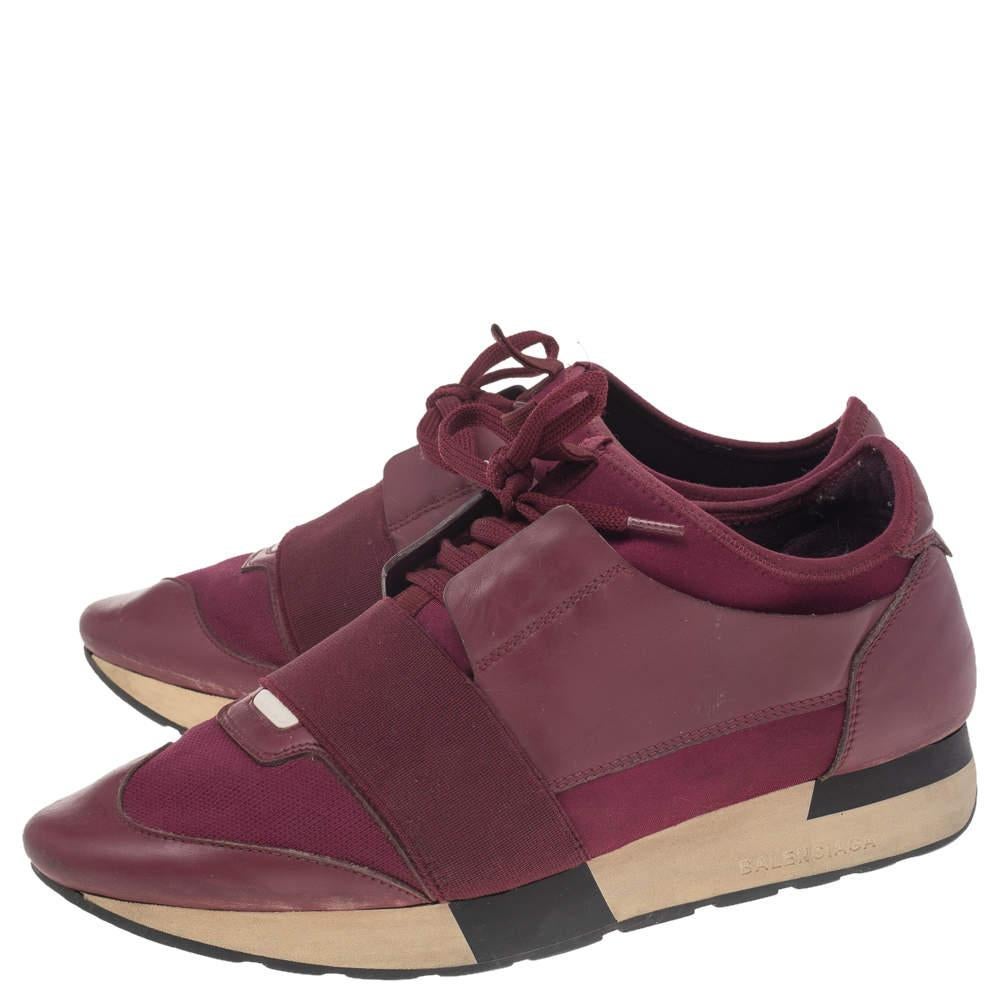 Balenciaga Purple Leather And Mesh Race Runner Sneakers Size 40 In Good Condition In Dubai, Al Qouz 2