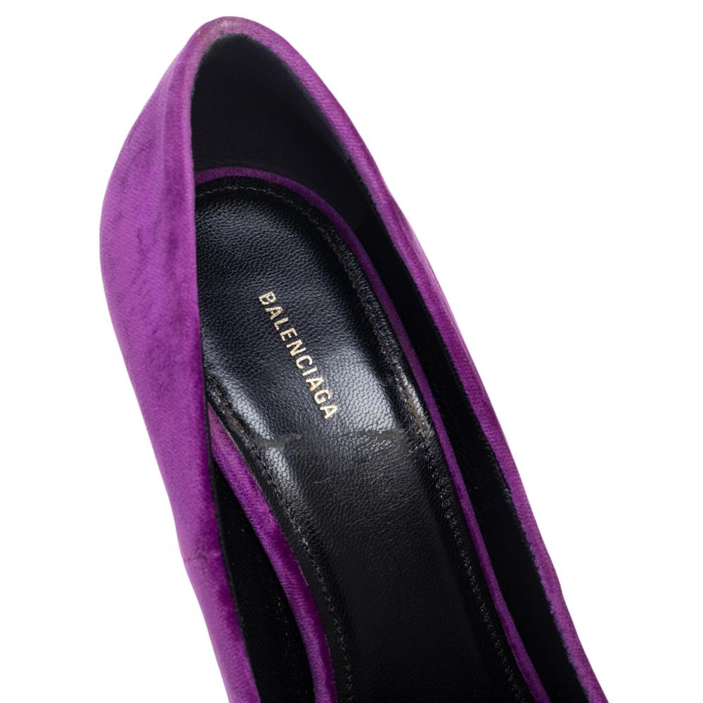 Women's Balenciaga Purple Velvet BB Pointed Toe Pumps Size 36.5