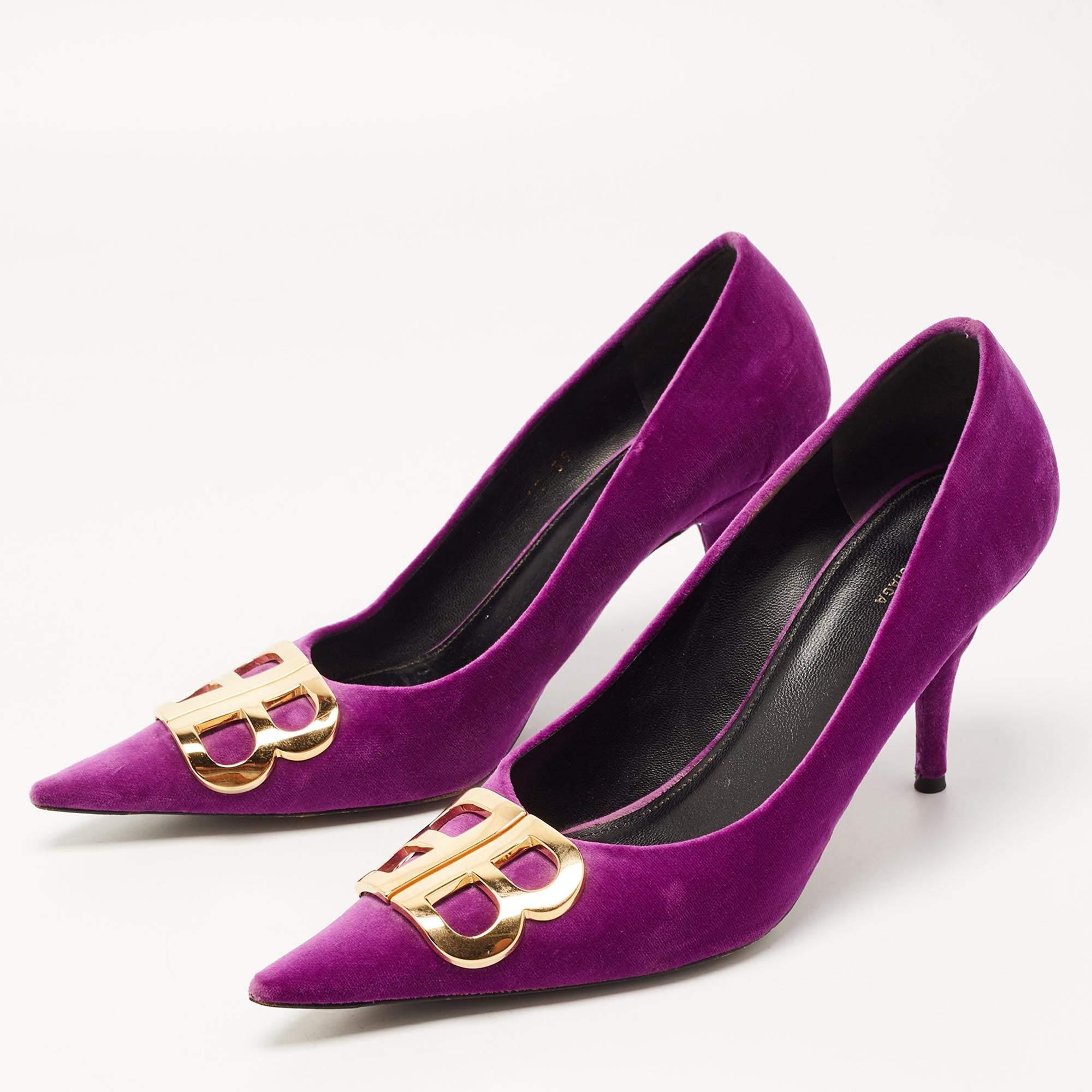 Balenciaga Purple Velvet Pointed Toe BB Pumps Size 39 In Good Condition In Dubai, Al Qouz 2