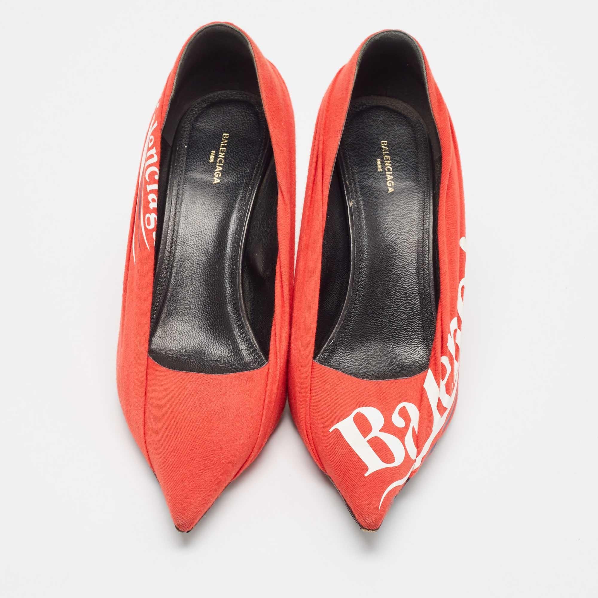 Rosso Balenciaga Pumps in pelle e tessuto con logo rosso/nero Taglia 40 in vendita