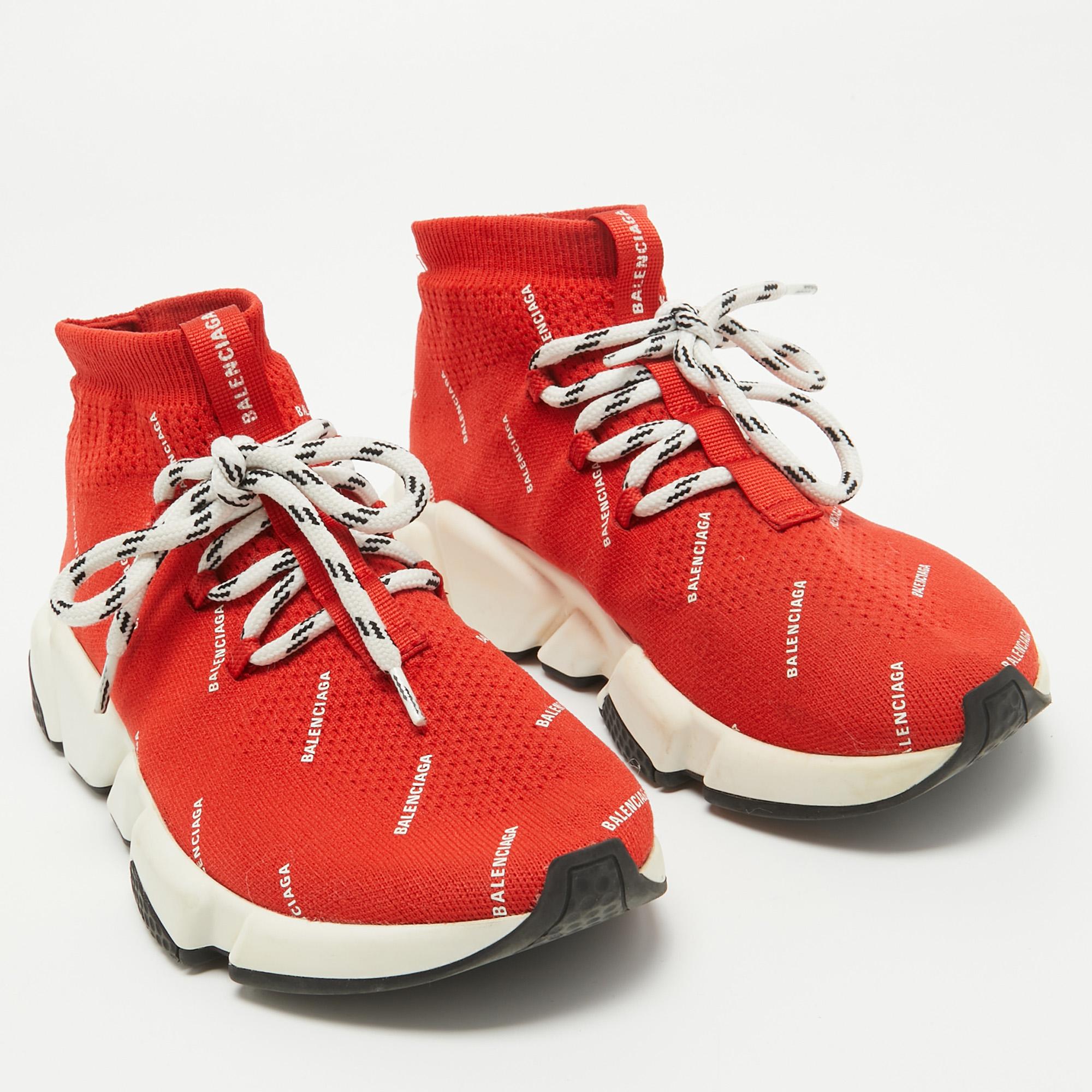 Balenciaga Red Knit Fabric Speed High Top Sneakers Size 36 In Good Condition For Sale In Dubai, Al Qouz 2