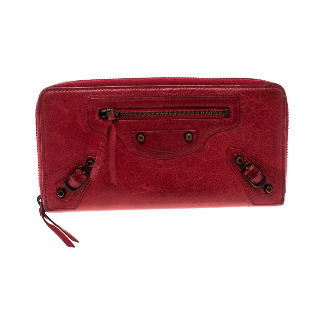 Brand New LV Capucines Compact Wallet in Red ecarlate Taurillon leather at  1stDibs