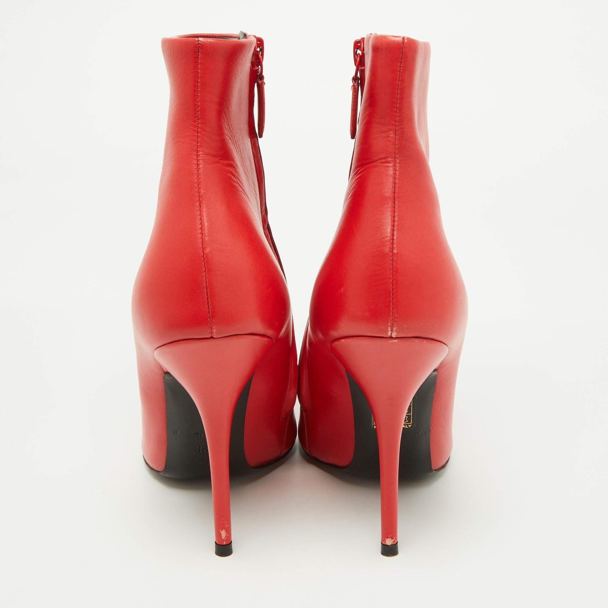Balenciaga Red Leather Knife Ankle Booties Size 38.5 For Sale 1