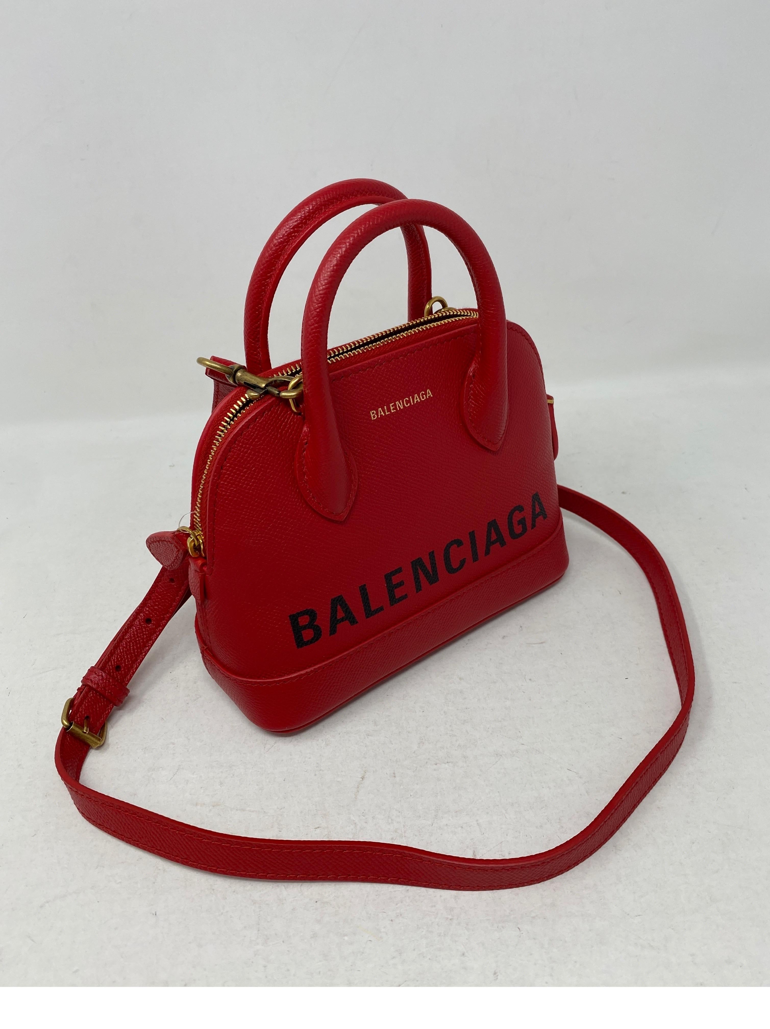 Balenciaga Rote Mini-Tasche aus Leder 13