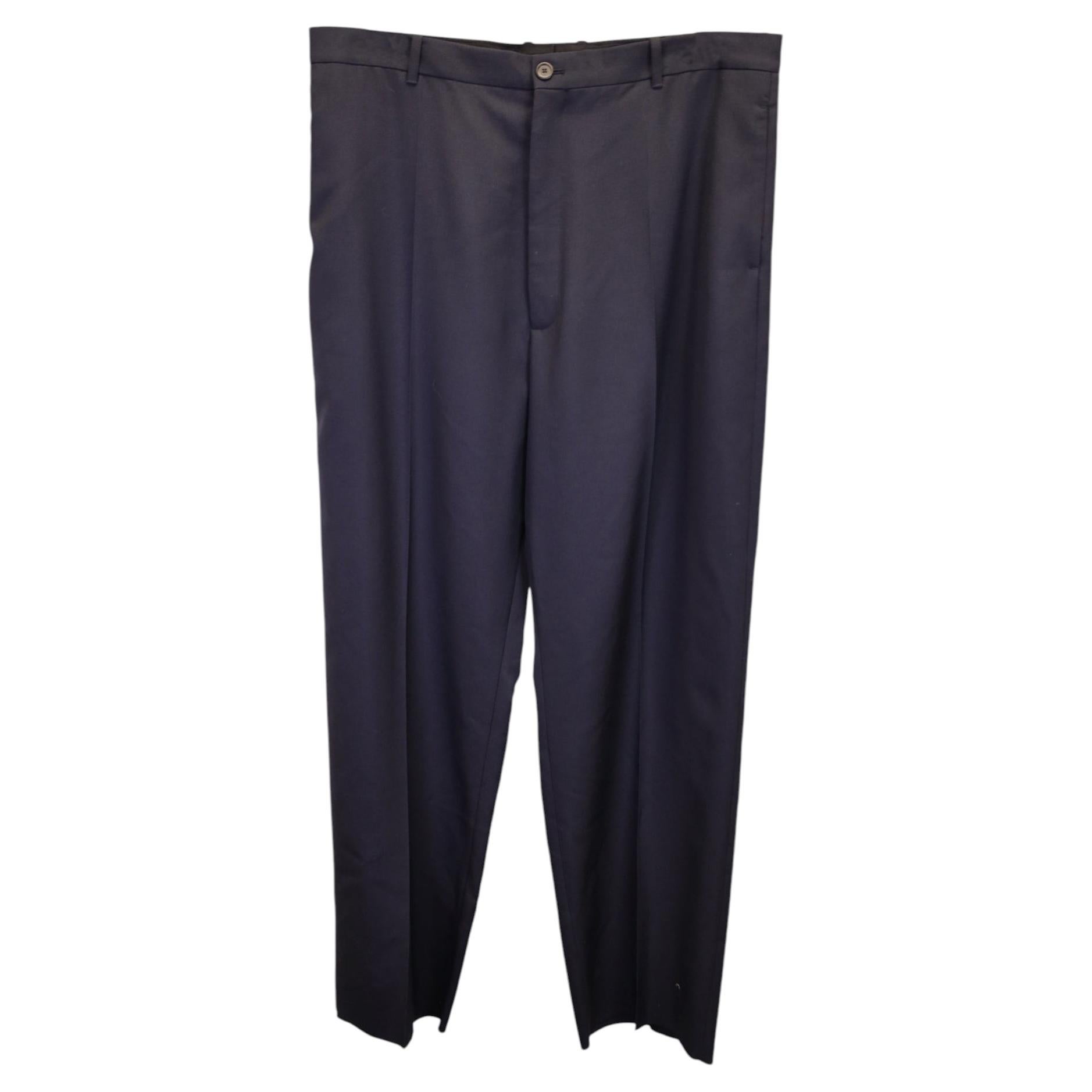 Pantalones de corte entallado de Balenciaga, de lana negra en venta