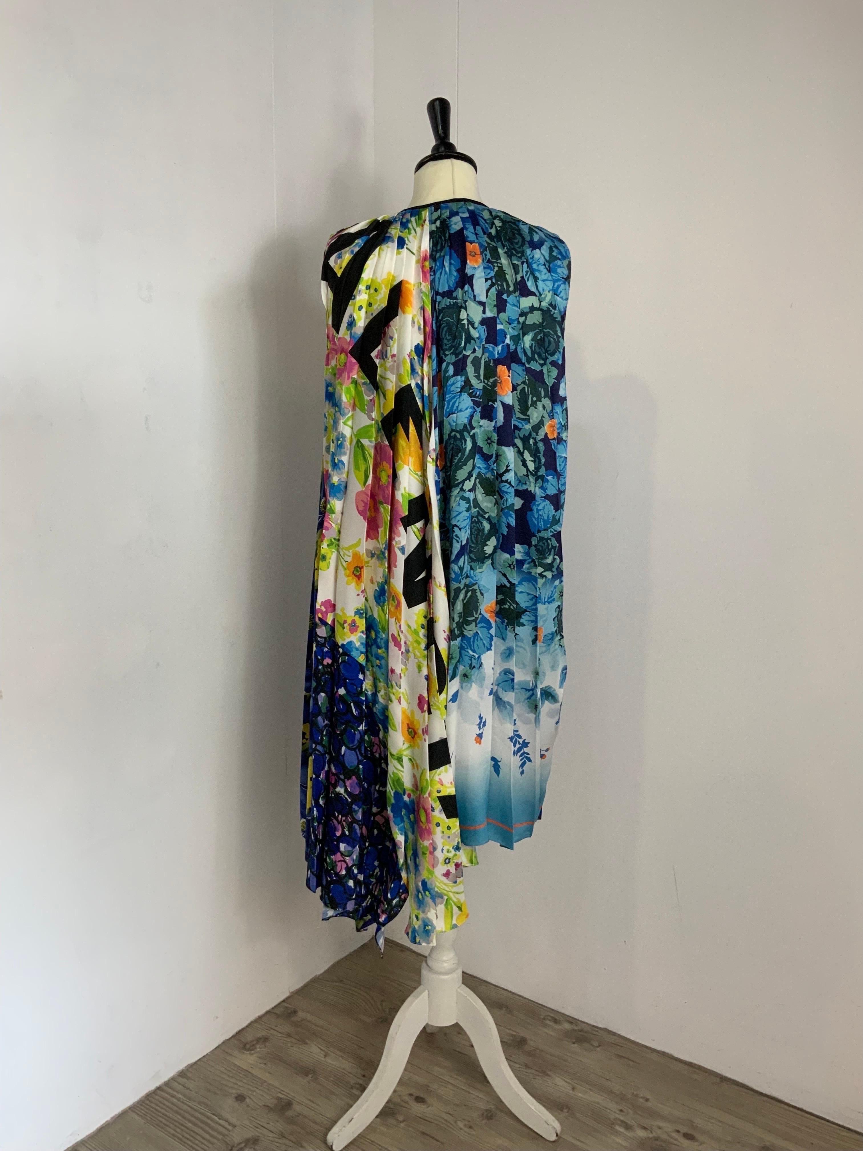 Balenciaga Resort 2019 plisse flower dress 1