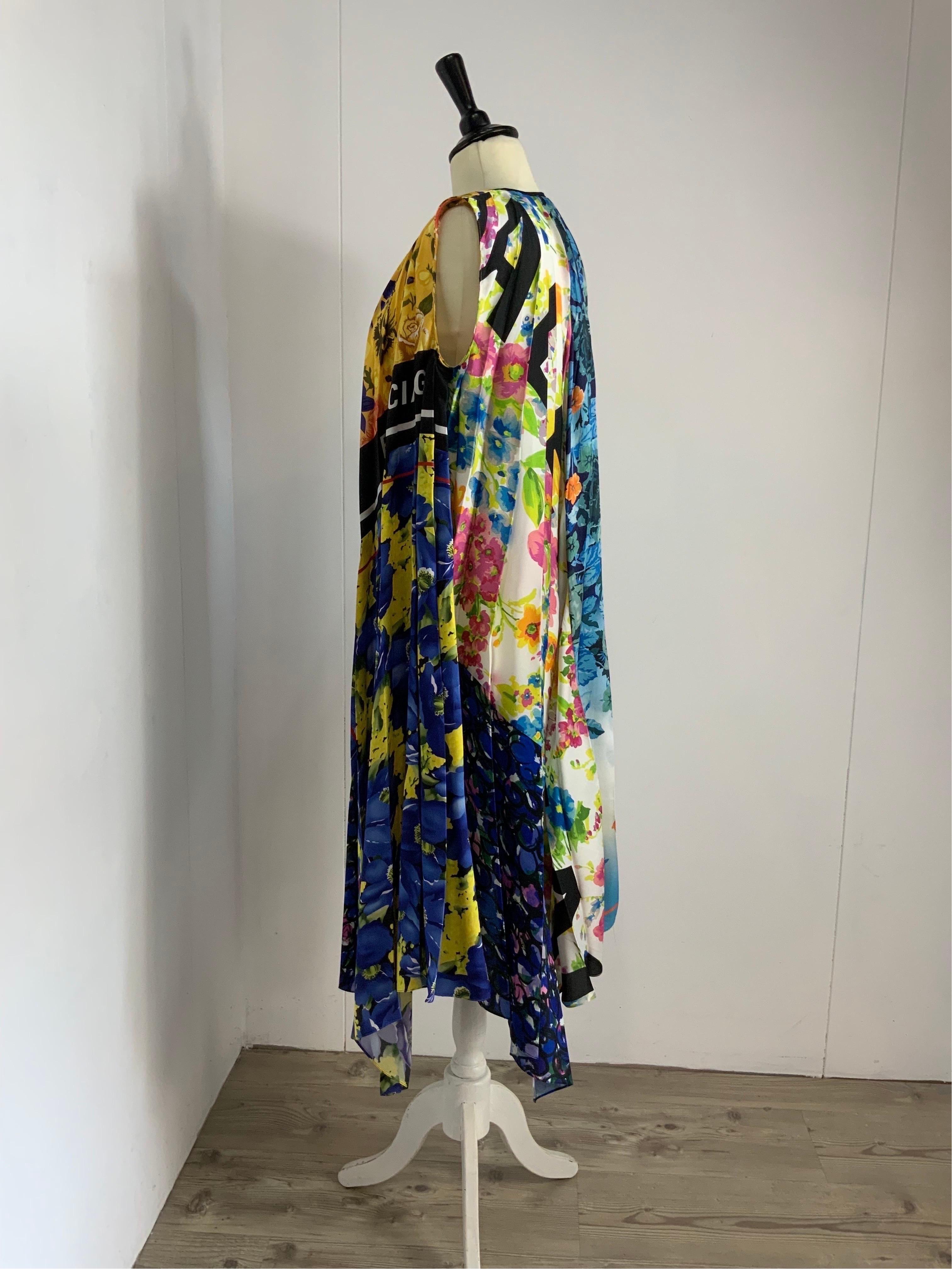 Balenciaga Resort 2019 plisse flower dress 3
