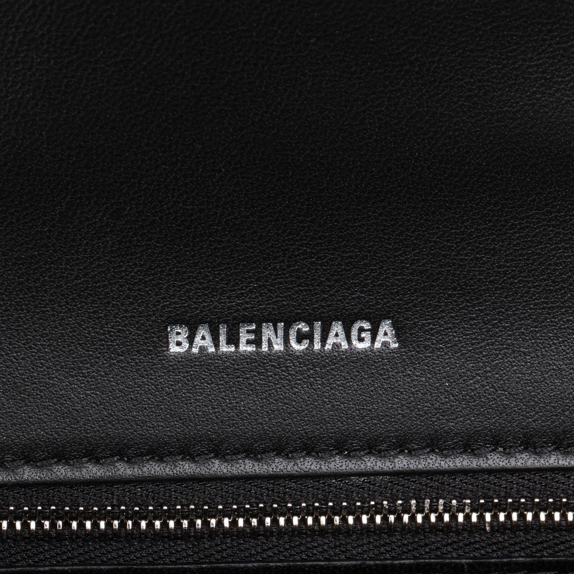 BALENCIAGA Clessidra piccola in pelle scamosciata impreziosita da strass in vendita 4