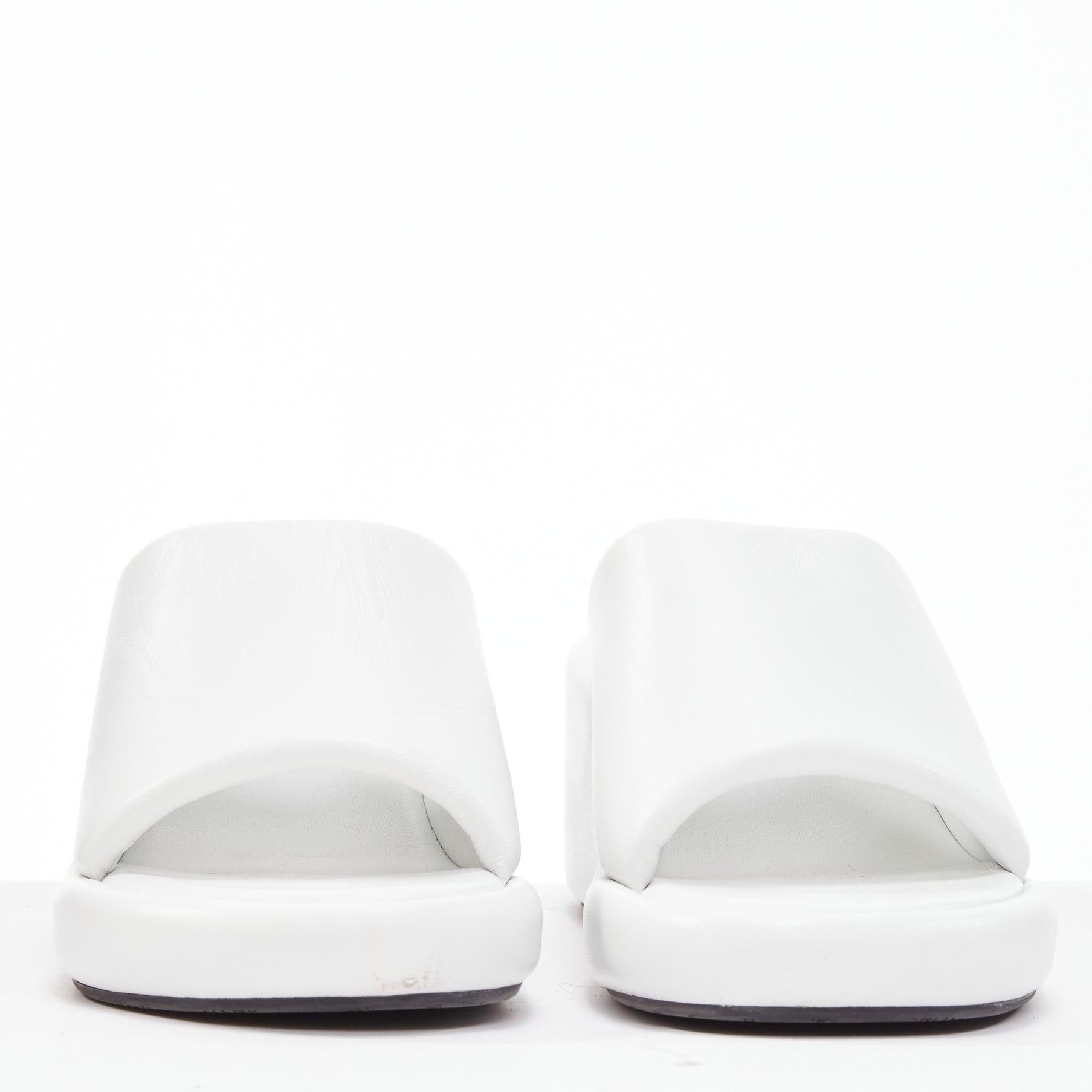 BALENCIAGA Rise white calf leather black logo padded wedged slides EU38 In Good Condition For Sale In Hong Kong, NT