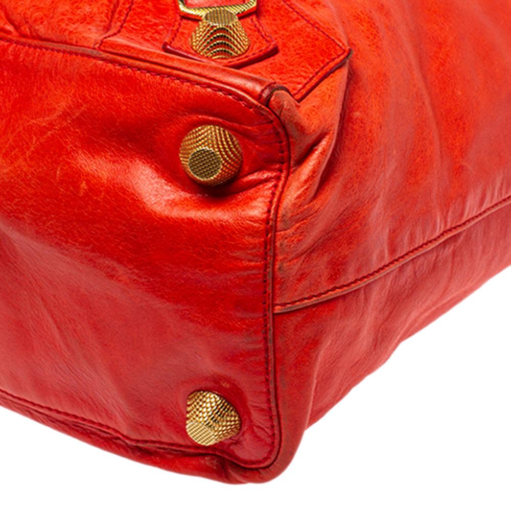Balenciaga Rose Corail Leather GGH Midday Bag 3