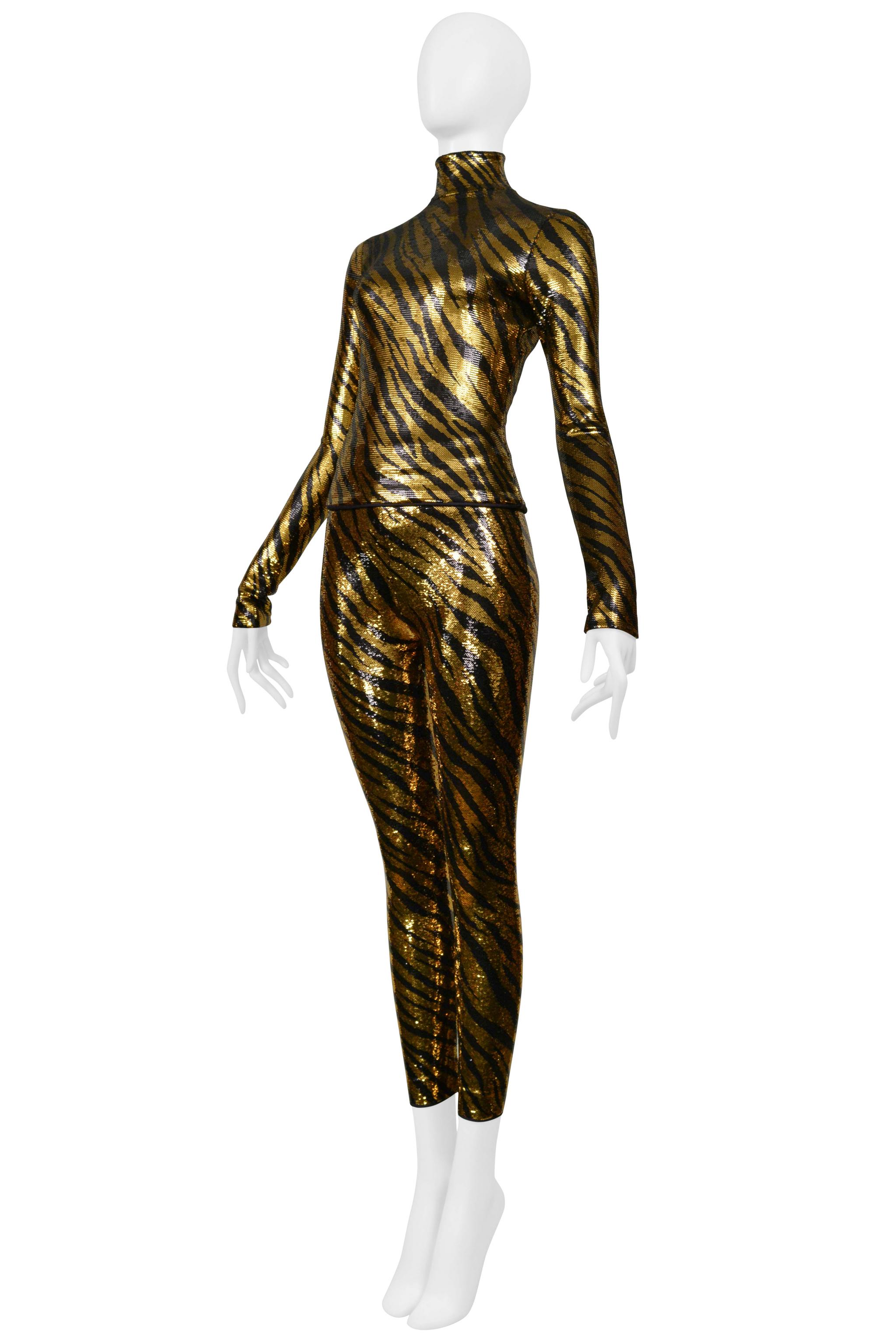 Balenciaga Sequin Orange And Black Tiger Stripe Ensemble 2020 Negro en venta