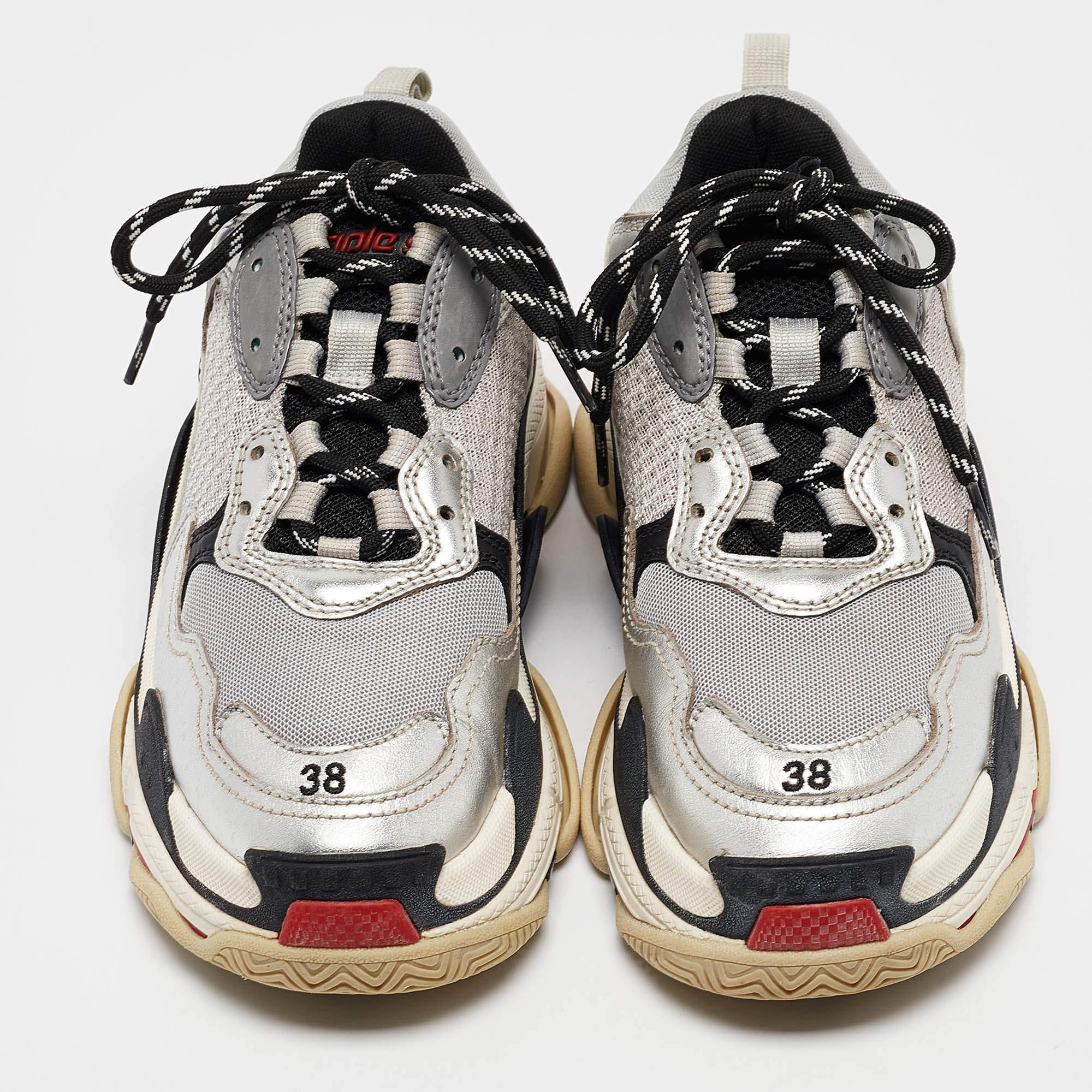 Beige Balenciaga Silver Faux Leather and Mesh Triple S Sneakers Size 38 For Sale