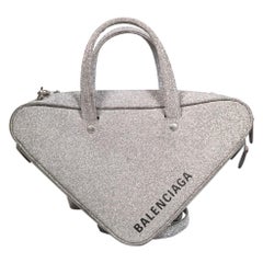 Balenciaga Silber Glitter Triangle Handtasche