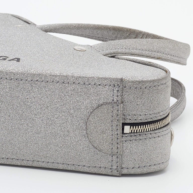 balenciaga xs triangle bag