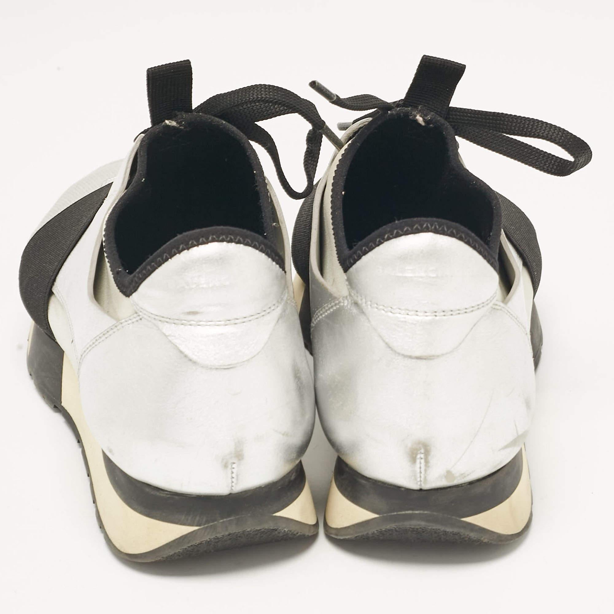 Women's Balenciaga Silver/Grey Fabric and Leather Race Runner  Sneakers Size 40 For Sale