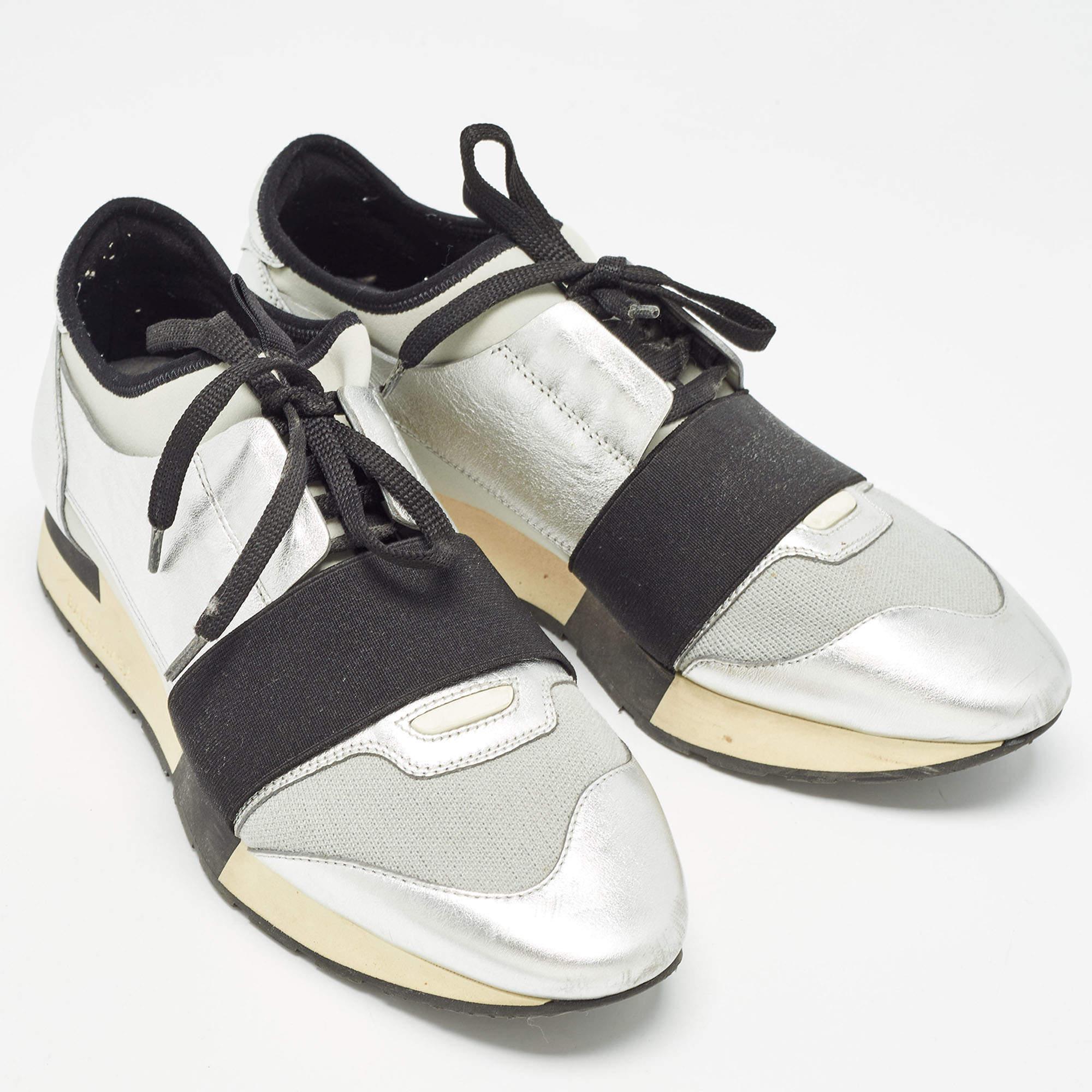 Baskets de course Balenciaga en cuir et tissu tricoté gris/argenté, taille 40 Bon état - En vente à Dubai, Al Qouz 2