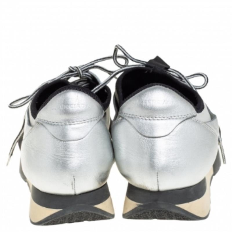 Women's Balenciaga Silver Leather And Knit Fabric Race Runner Low Top Sneakers Size 38 For Sale