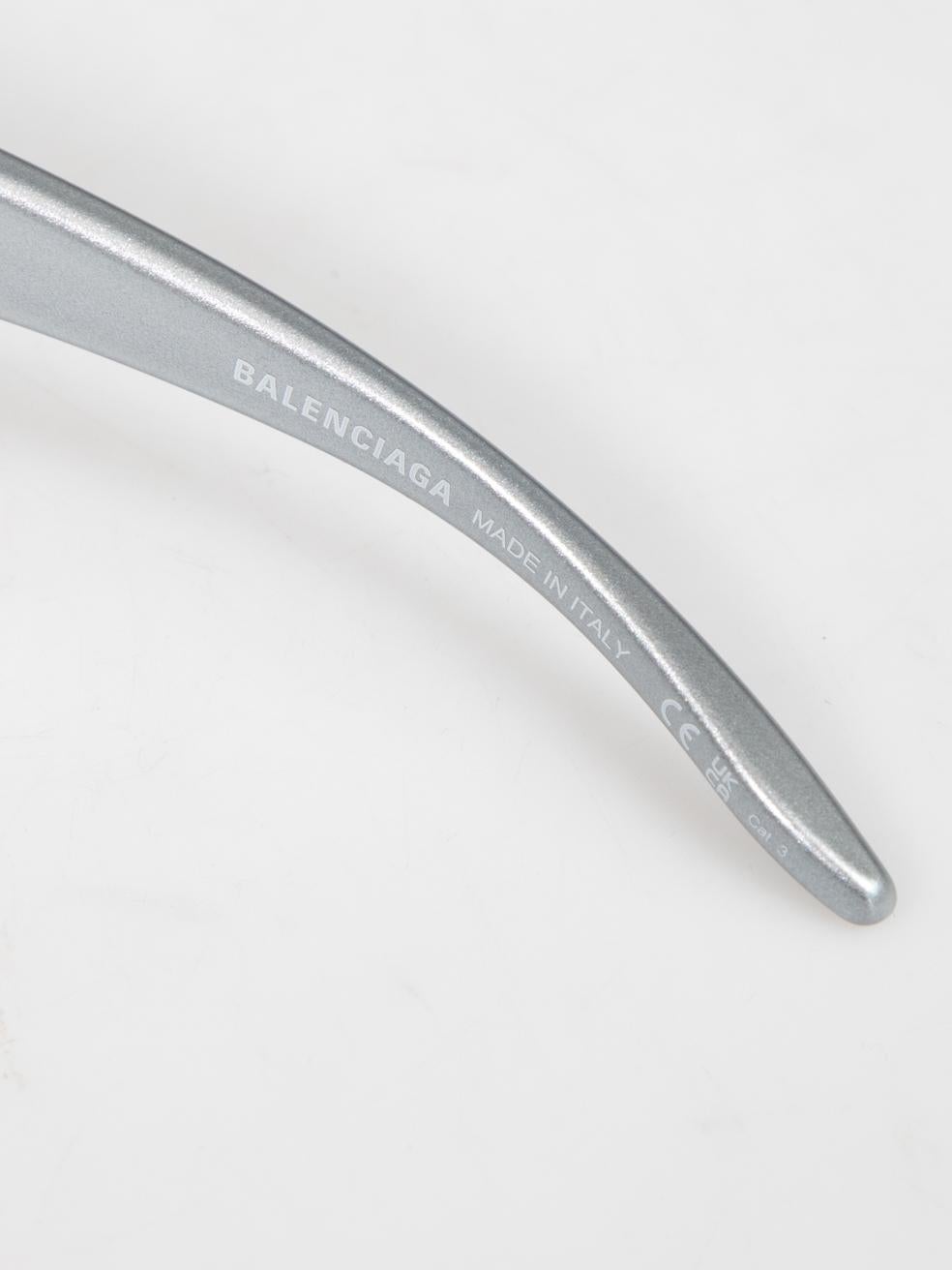 Occhiali da sole ovali Balenciaga Silver in vendita 2