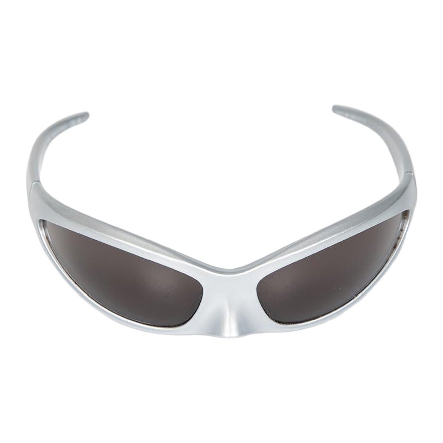 Who makes Balenciaga glasses?