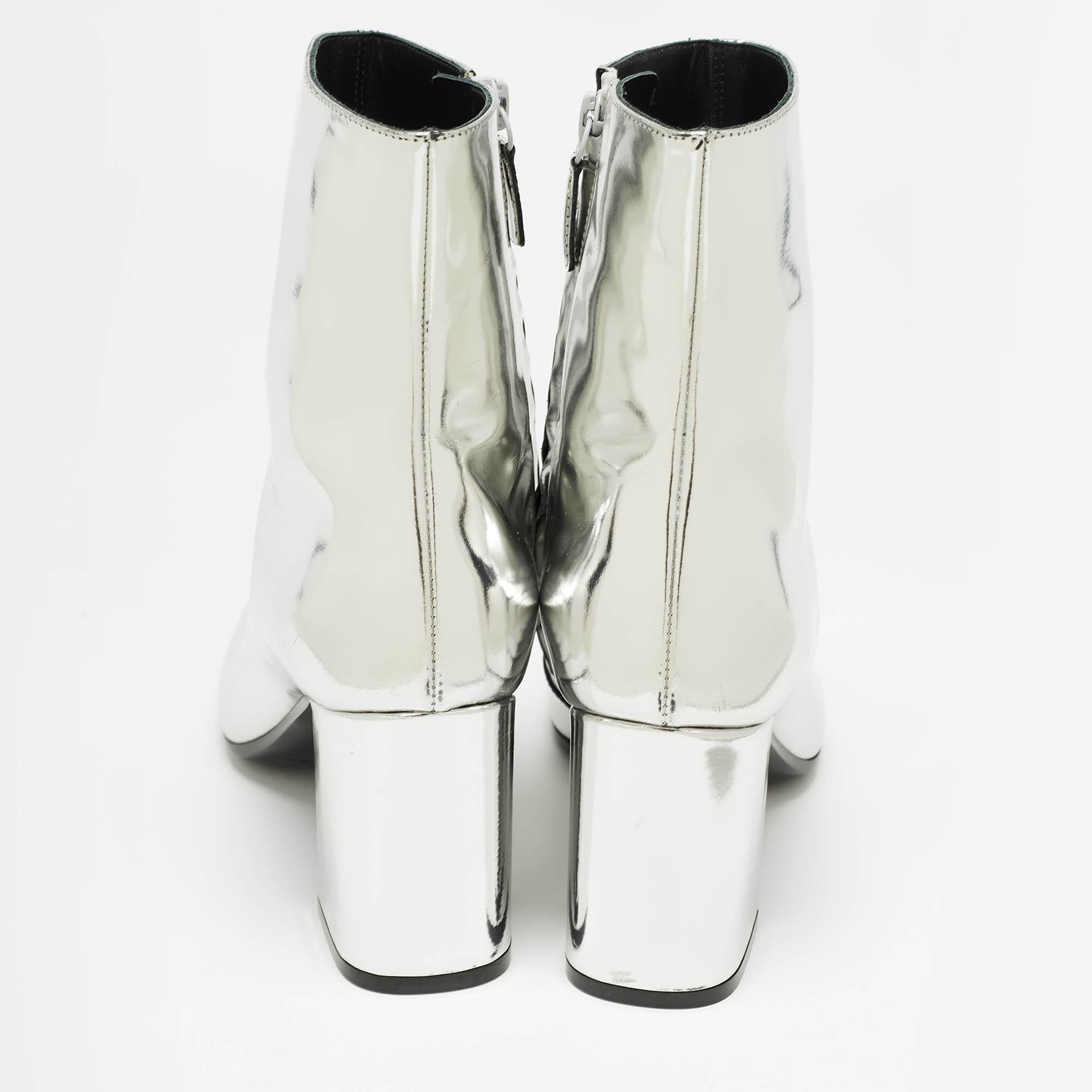 Balenciaga Silver Patent Leather Zip Ankle Boots Size 36 For Sale 2