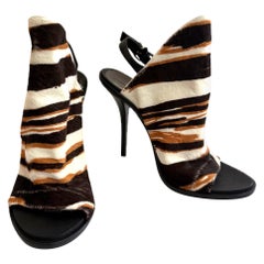 Balenciaga - Tacchi con stampa animalier in pelle di vitello - misura 38,5