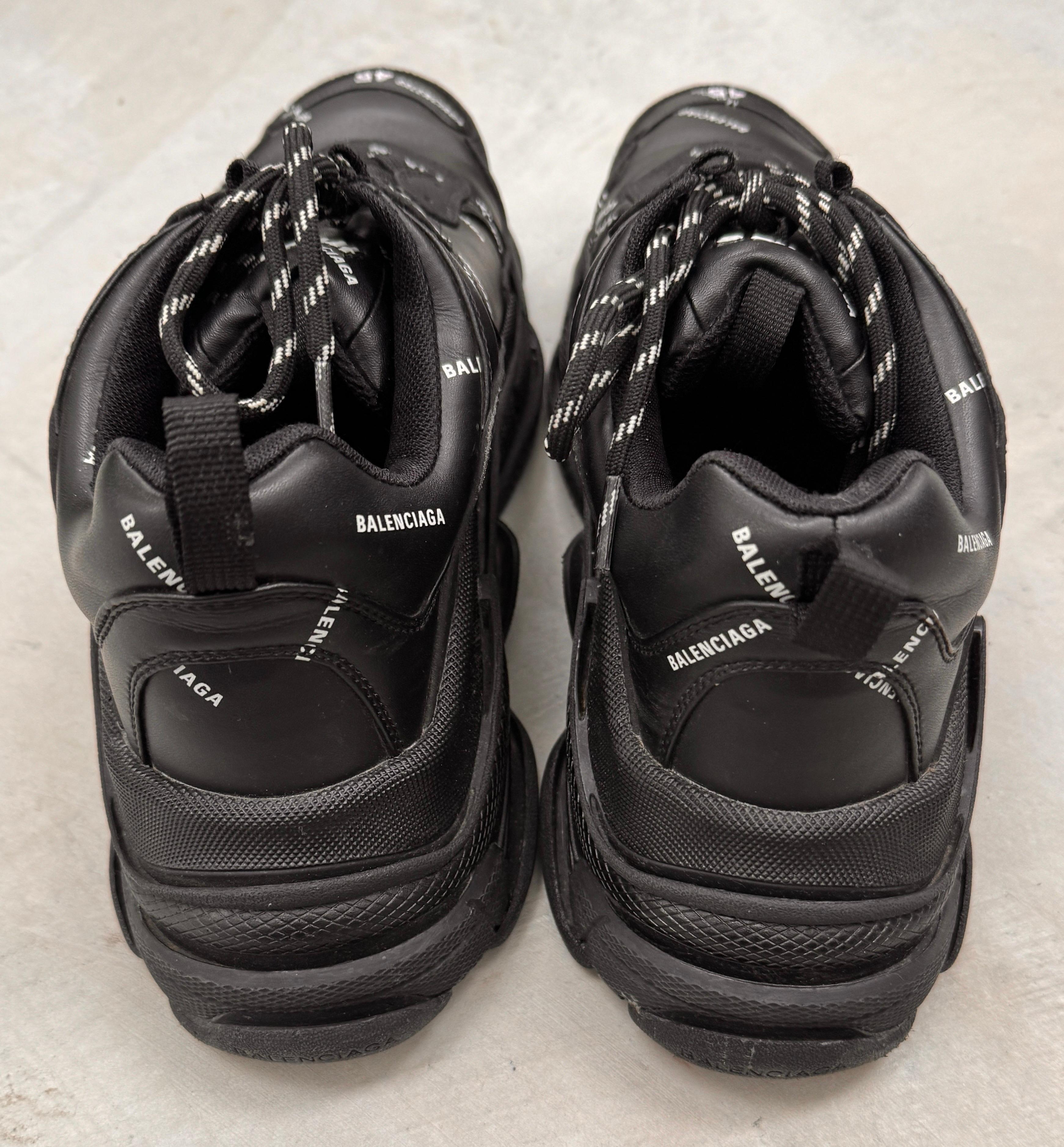 Balenciaga Sneaker Triple S Allover Logo Black White 45 Size 12 Shoes In Good Condition For Sale In Wallkill, NY