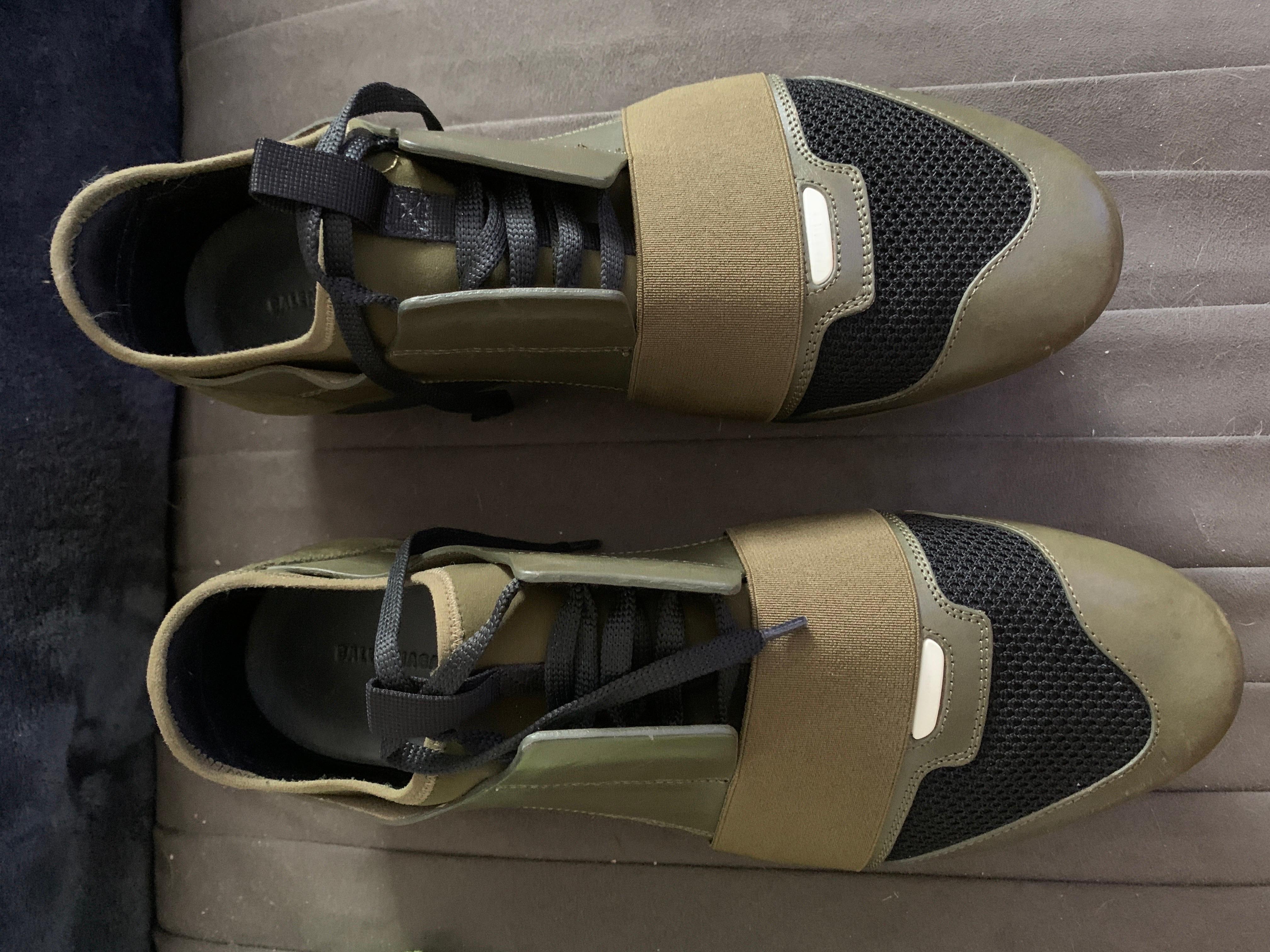 Balenciaga - Chaussures de course unisexe pour homme, vert olive/noir, rare, taille 43/10  Bon état - En vente à Palm Springs, CA