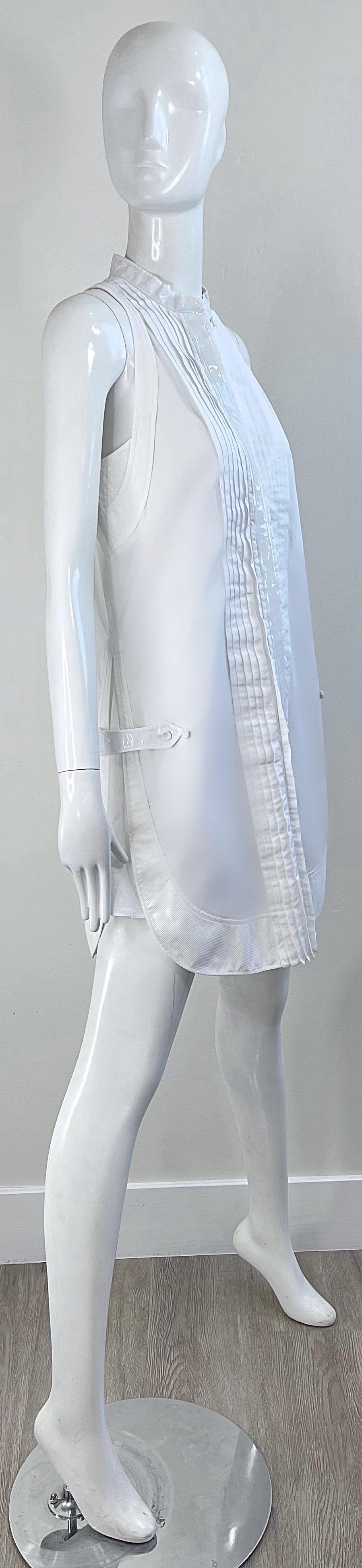 Balenciaga Frühjahr 2007 von Nicolas Ghesquiere Größe 38 / 8 Weißes Smokingkleid  im Angebot 4