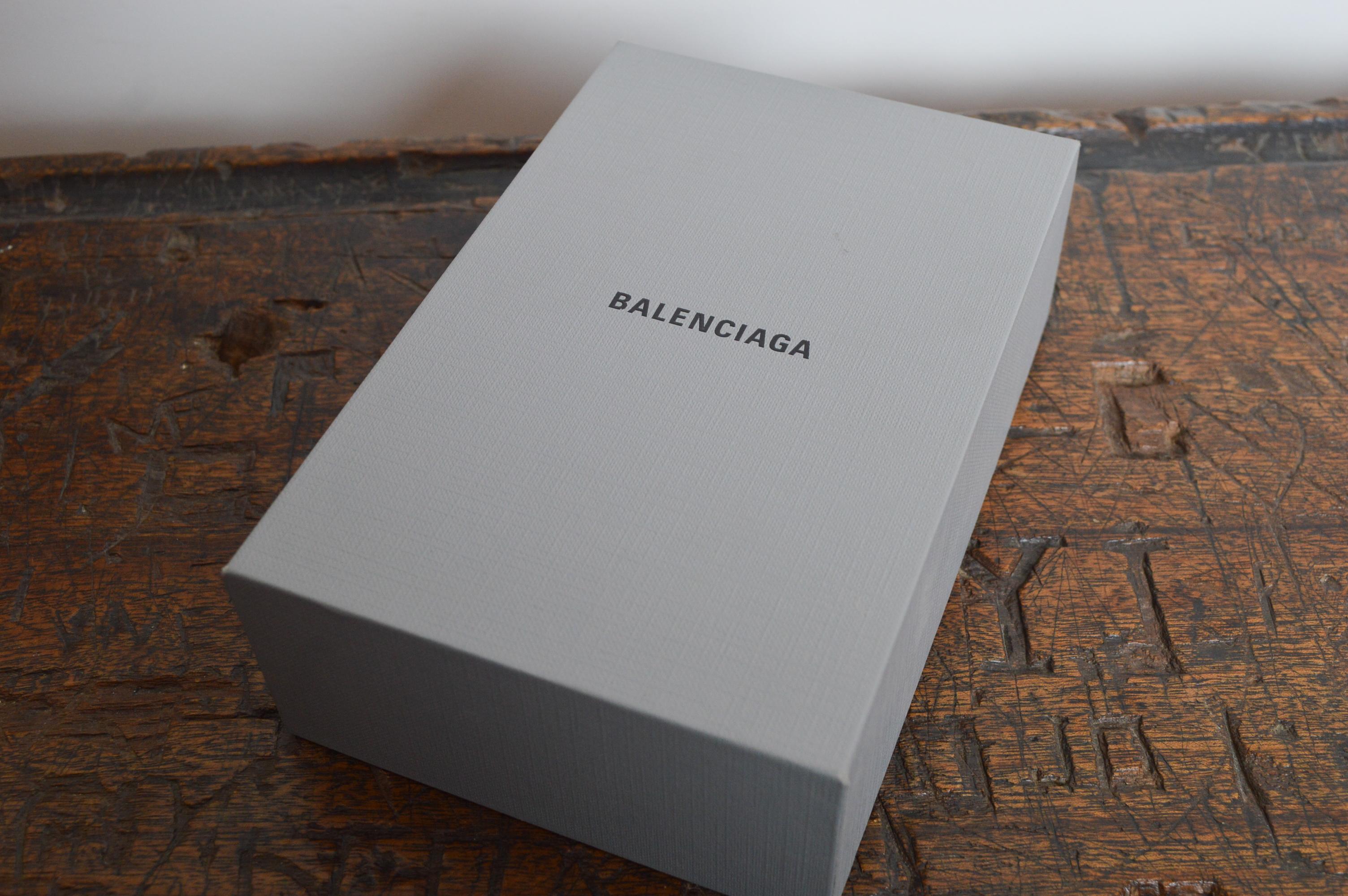 BALENCIAGA Spring 2024 Show Invite Leather Hotel Room Charm Key Ring Bag Charm In Excellent Condition For Sale In Sheffield, GB