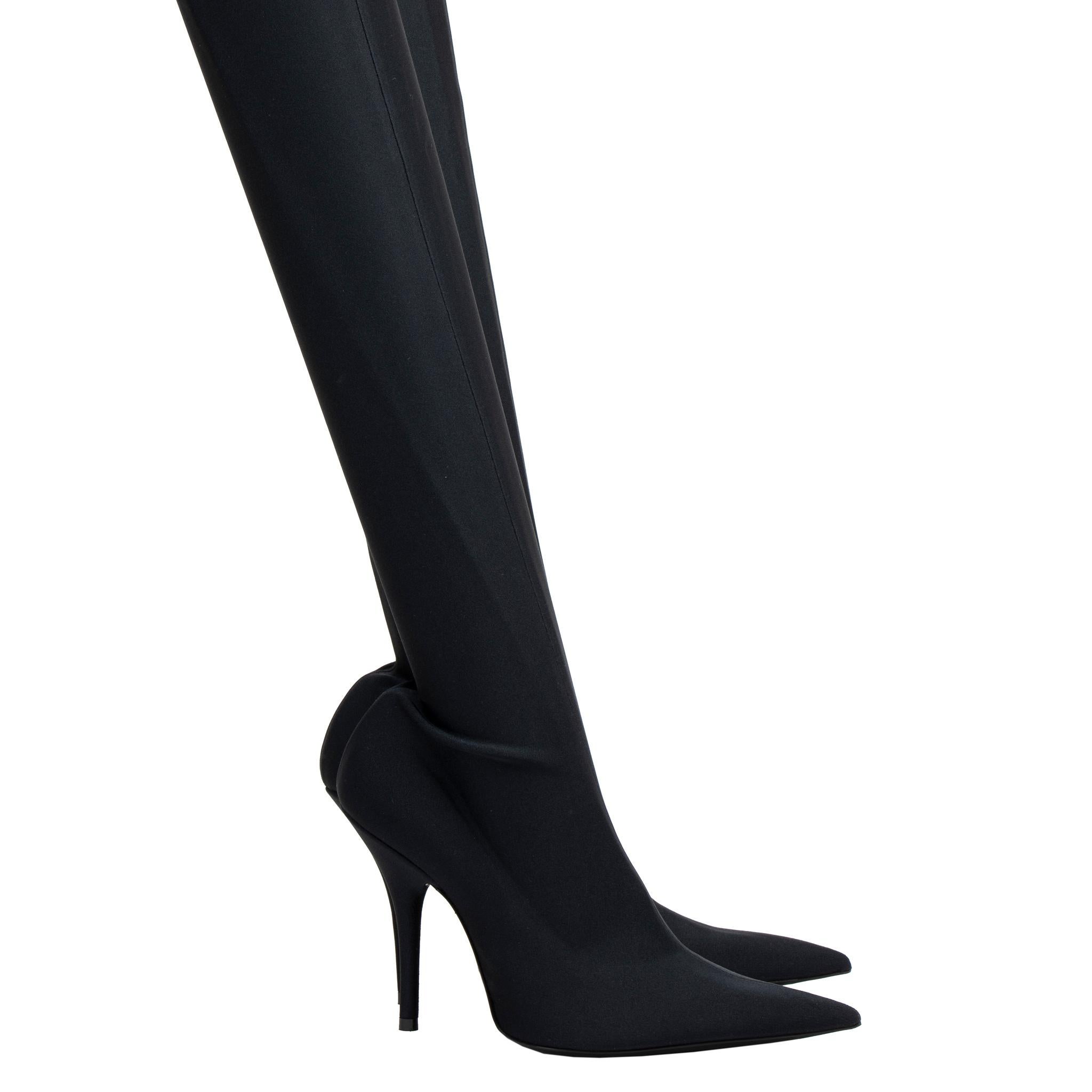 Brand:

Balenciaga

Product:

Stretch Knit Knife Thigh High Boot

Size:

36 Fr

Colour:

Black

Heel:

11.5 Cm

Shaft Height:

71 Cm

Width

24 Cm

Material:

Stretch Knit: 65% Viscose, 30% Poloammide, 5% Elastan

Condition:

Preloved; Very