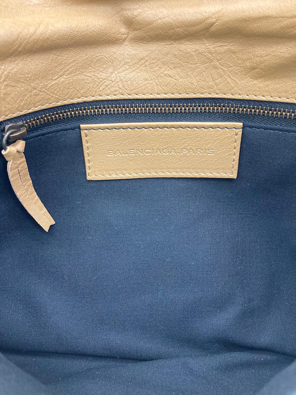 Women's Balenciaga Tan Leather City Envelope Clutch with Mirror For Sale