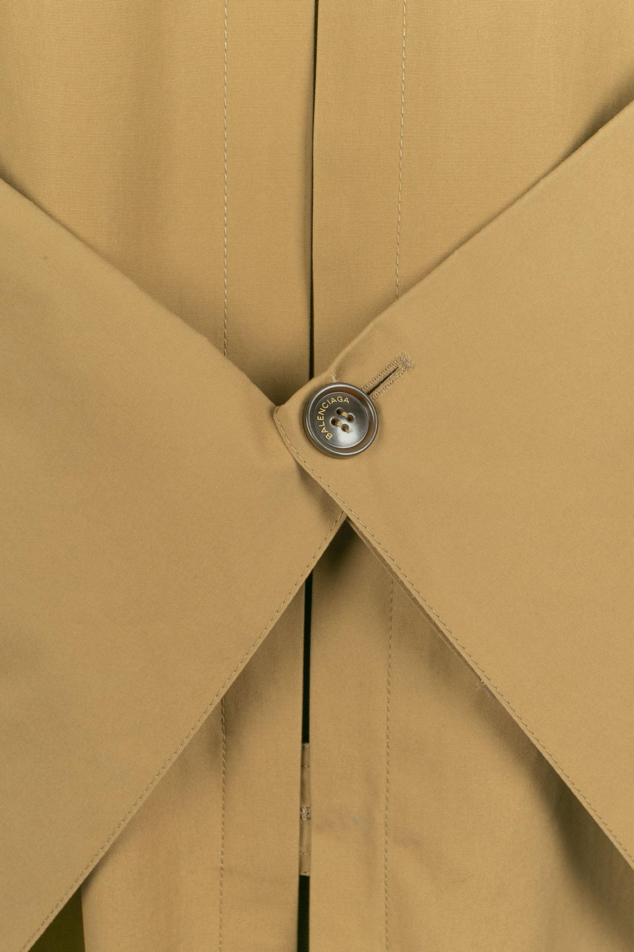 Balenciaga Trenchcoat Winter 2016 im Angebot 1