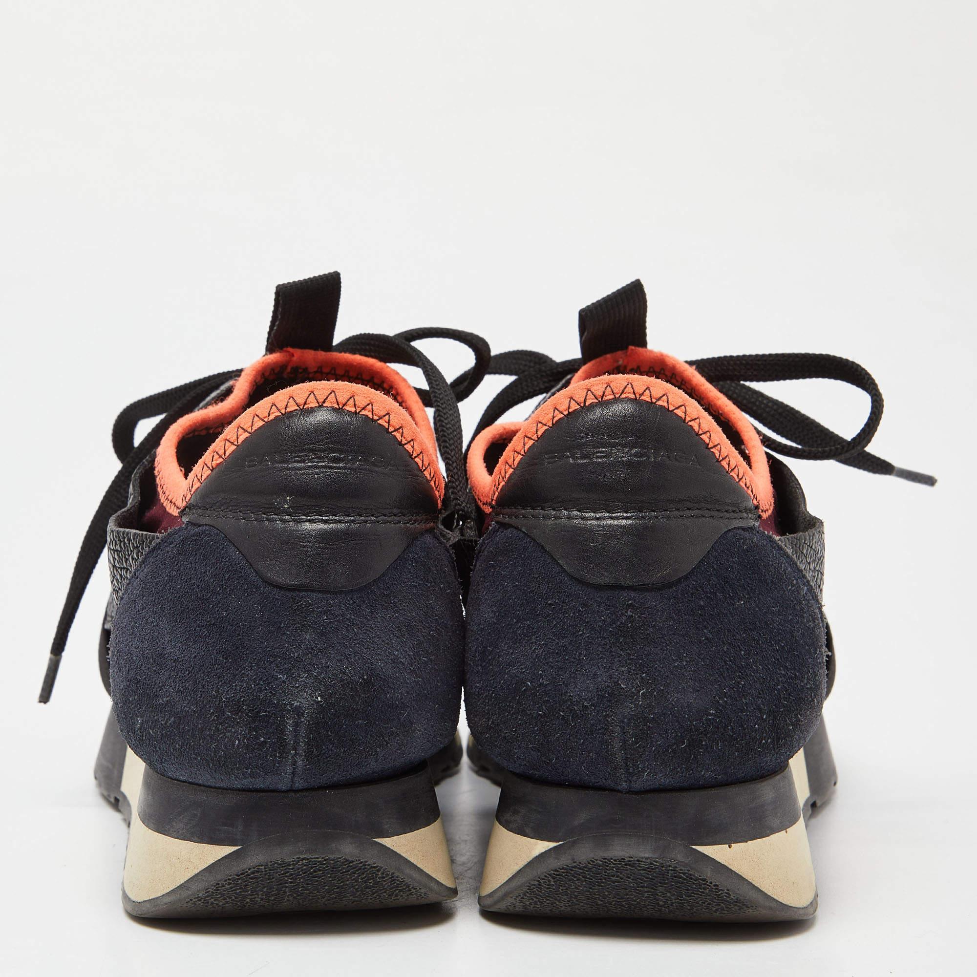 Baskets de course Balenciaga tricolores en daim et maille taille 36 en vente 1