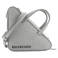 Dreieckige Duffle Bag von Balenciaga mit Glitzer, XS