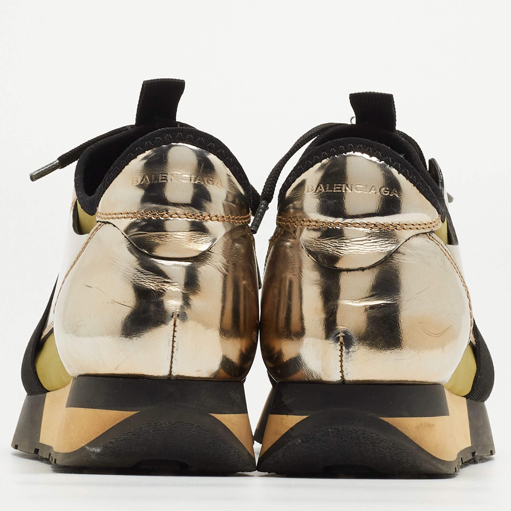 Balenciaga Tricolor Foil Leather and Mesh Race Runner Low Top Sneakers Size 35 For Sale 2