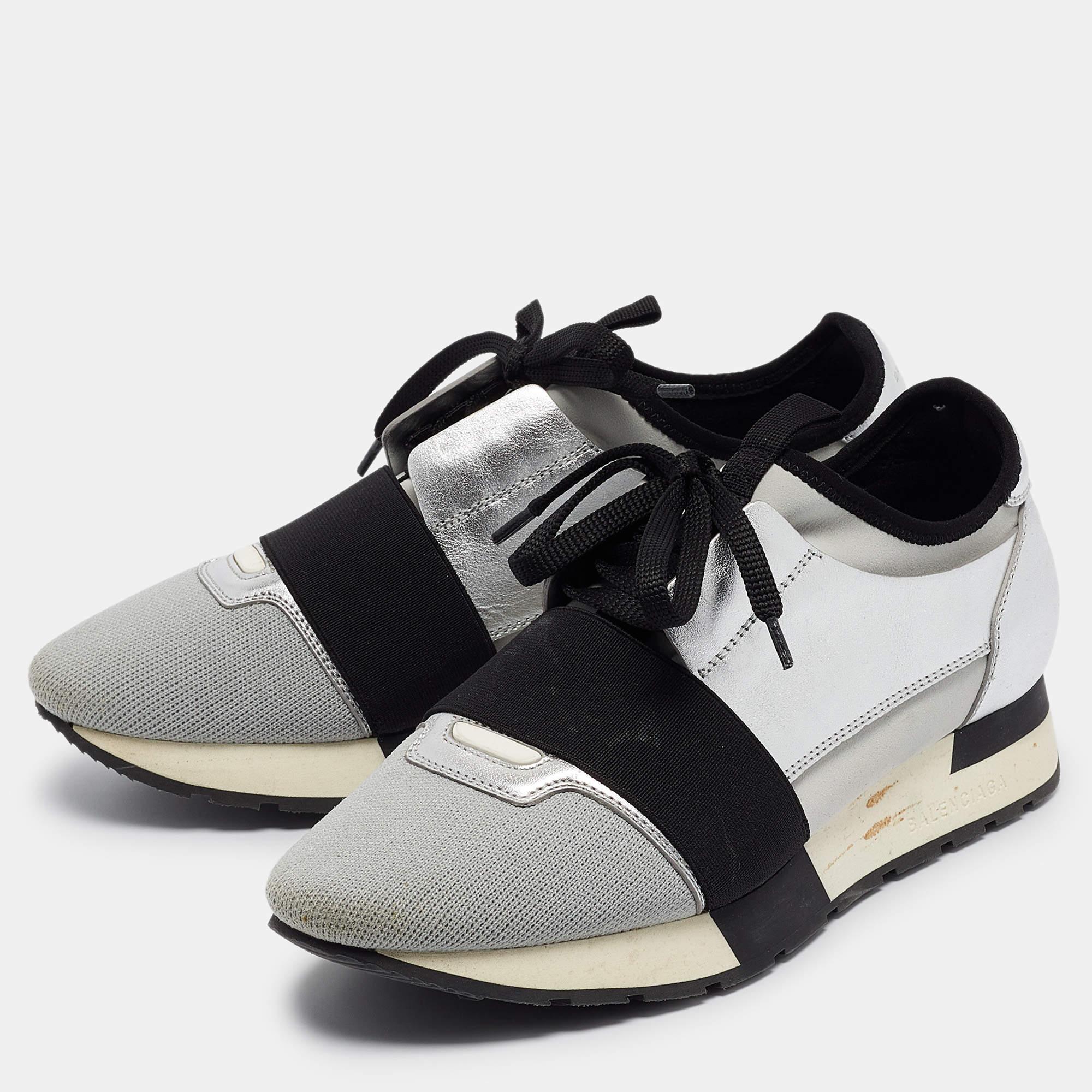 Présentées dans une silhouette classique, ces baskets de créateur sont une combinaison parfaite de luxe, de confort et de style. Ces baskets sont conçues avec des détails signés et des semelles intérieures confortables.