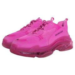 Balenciaga, Triple S in fuchsia