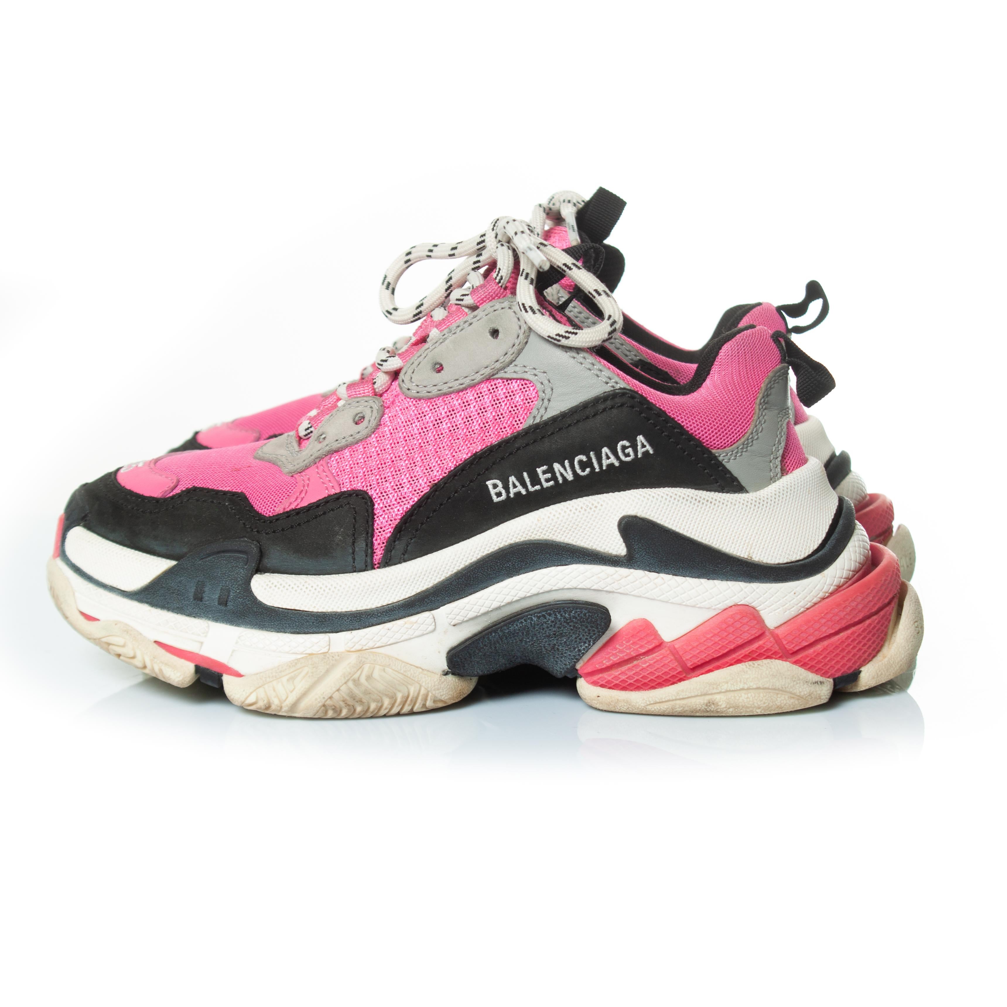 Balenciaga, Triple S trainers in pink For Sale 2