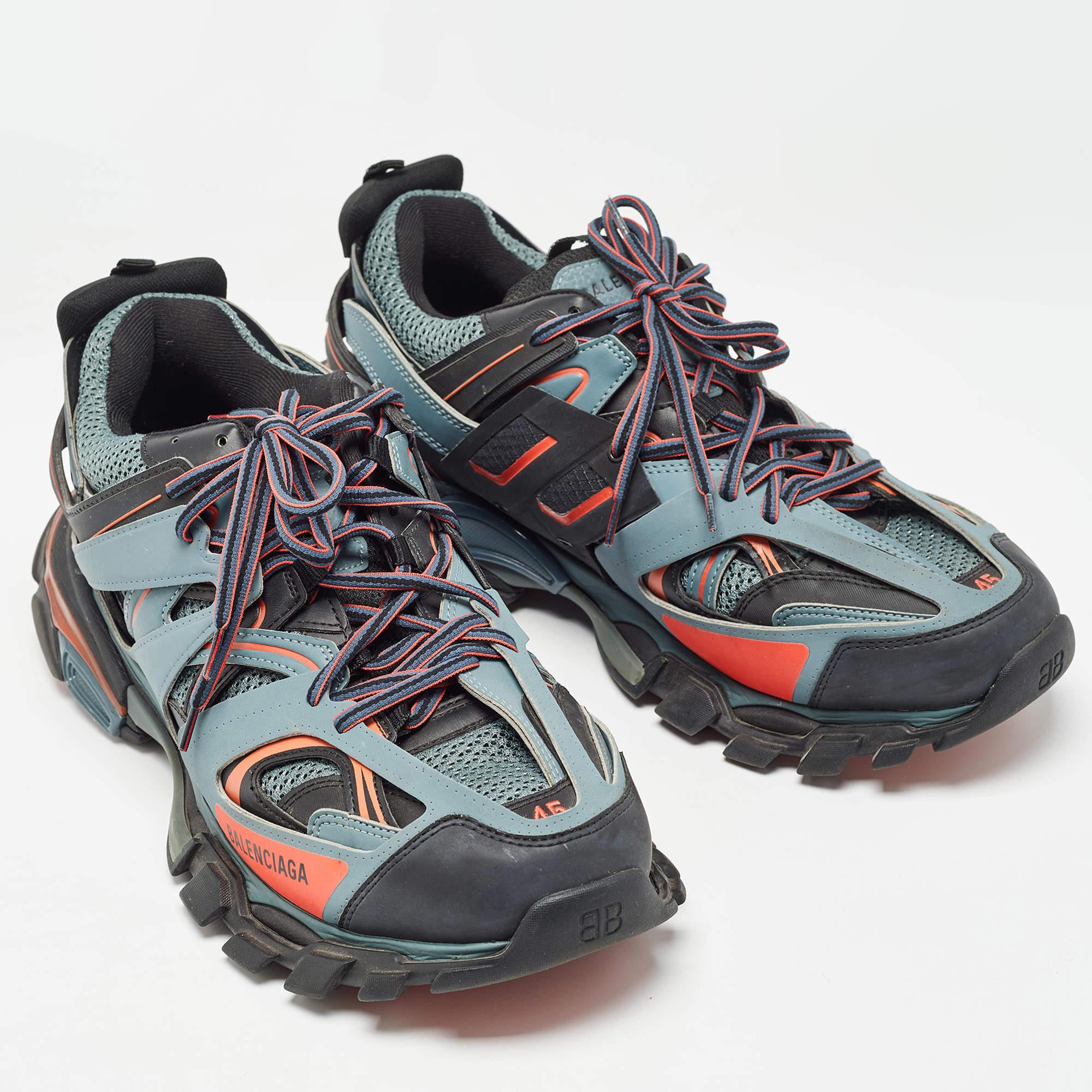 Balenciaga Two Tone Faux Leather and Mesh Track Sneakers Size 45 In Good Condition In Dubai, Al Qouz 2