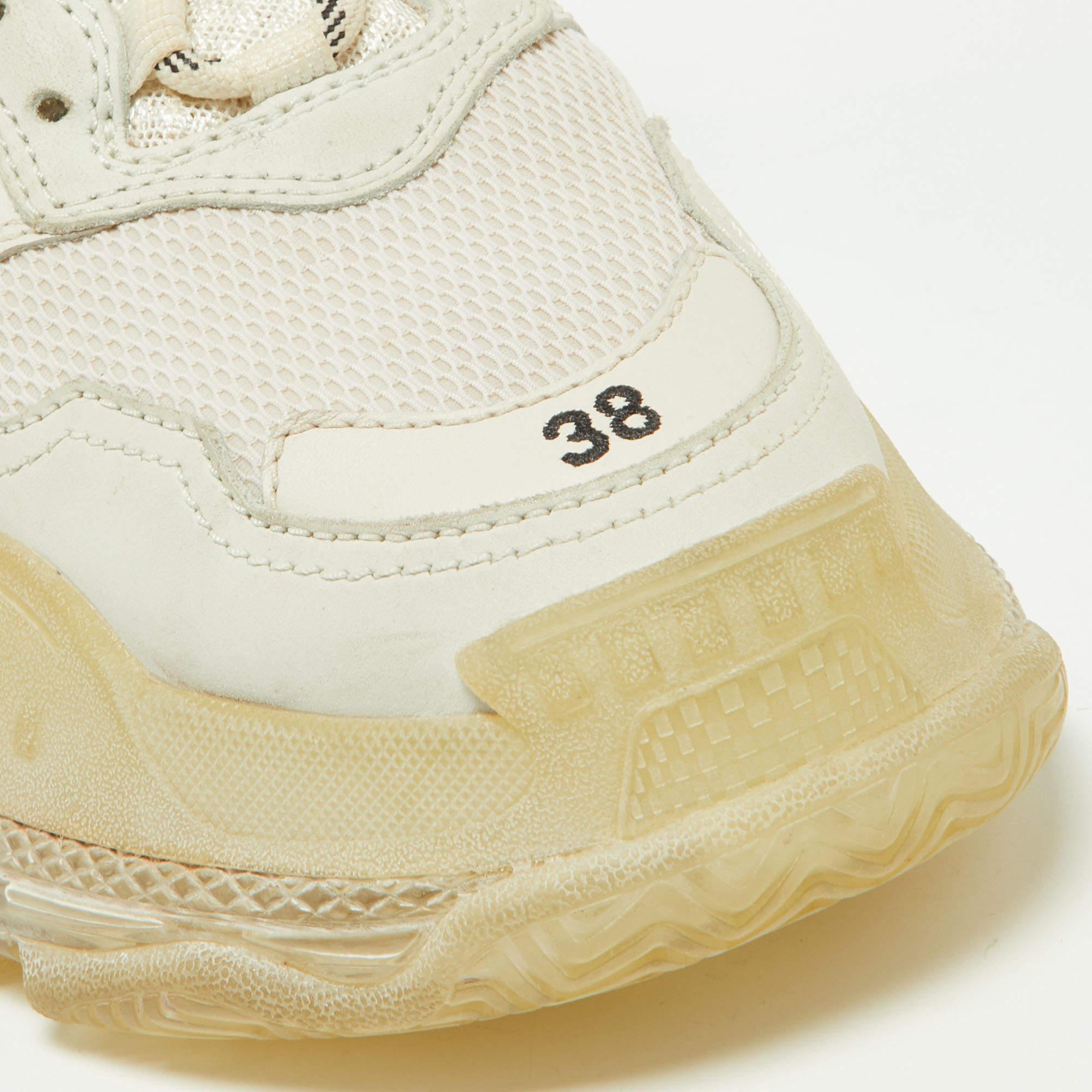 Triple s store two tone