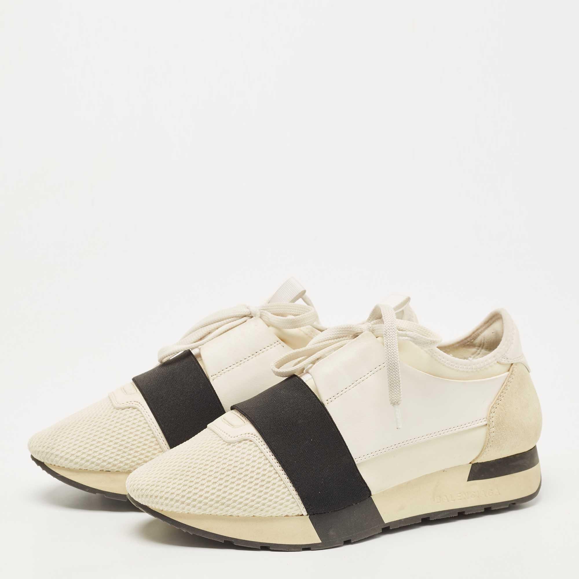 Balenciaga Two Tone Mesh and Leather Race Runner Sneakers Size 38 In Good Condition In Dubai, Al Qouz 2